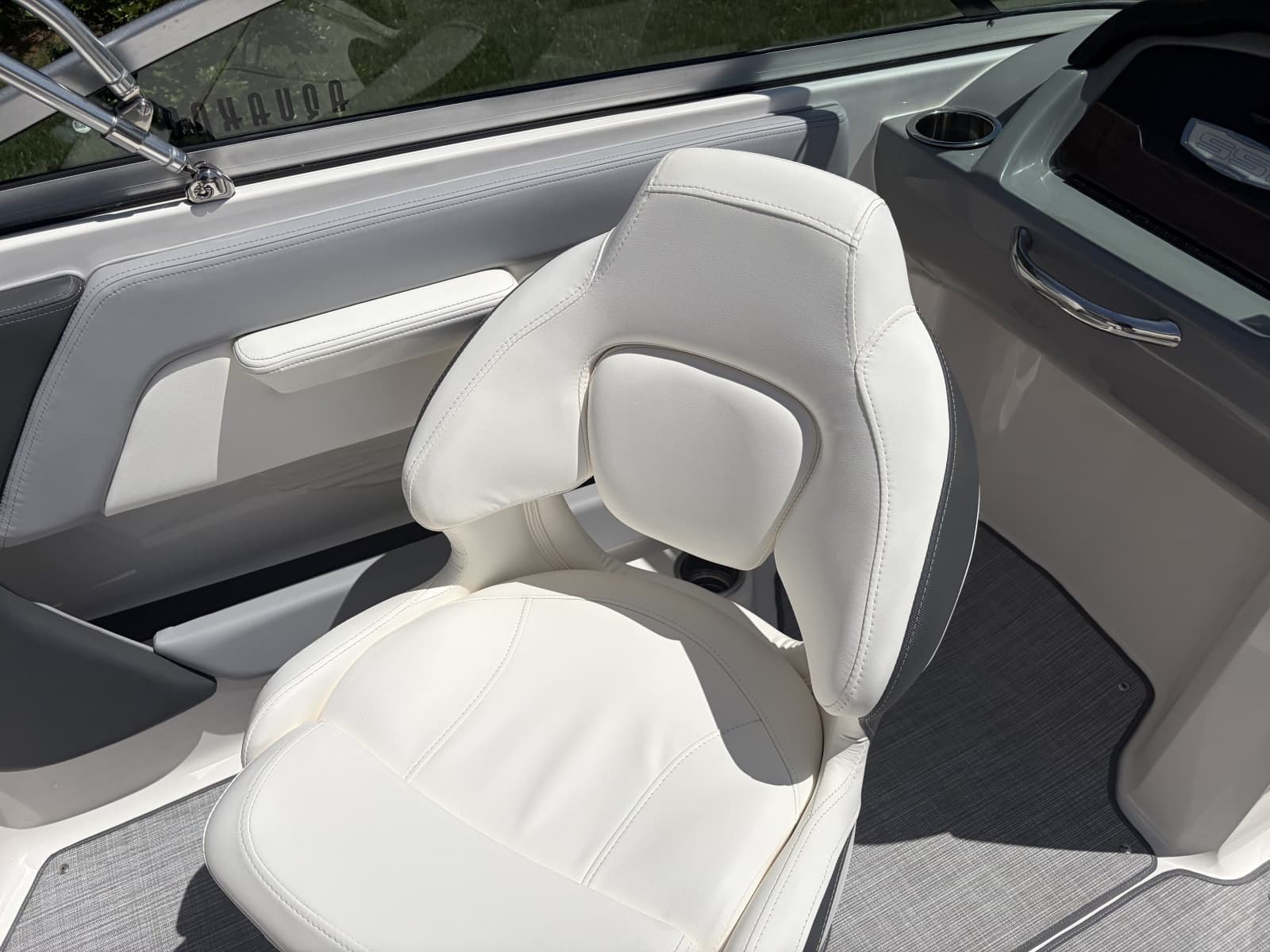 2022 Chaparral 21 SSi - Photo 19