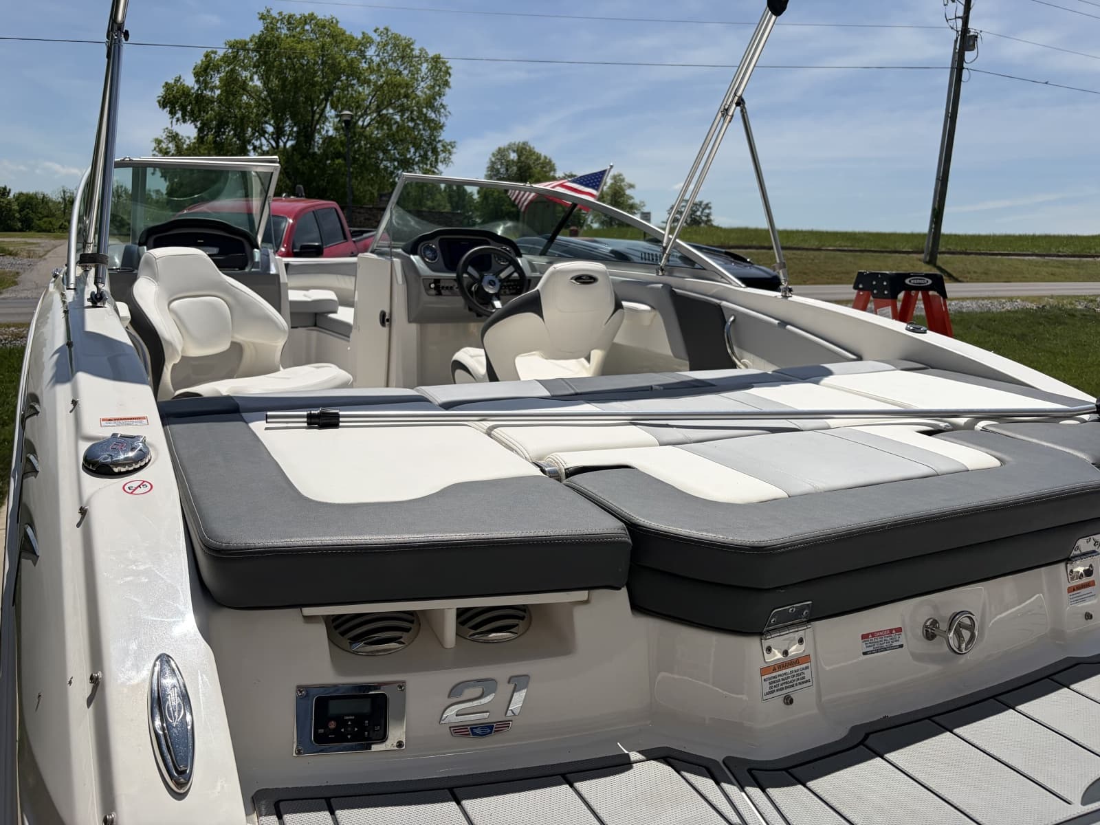 2022 Chaparral 21 SSi - Photo 2