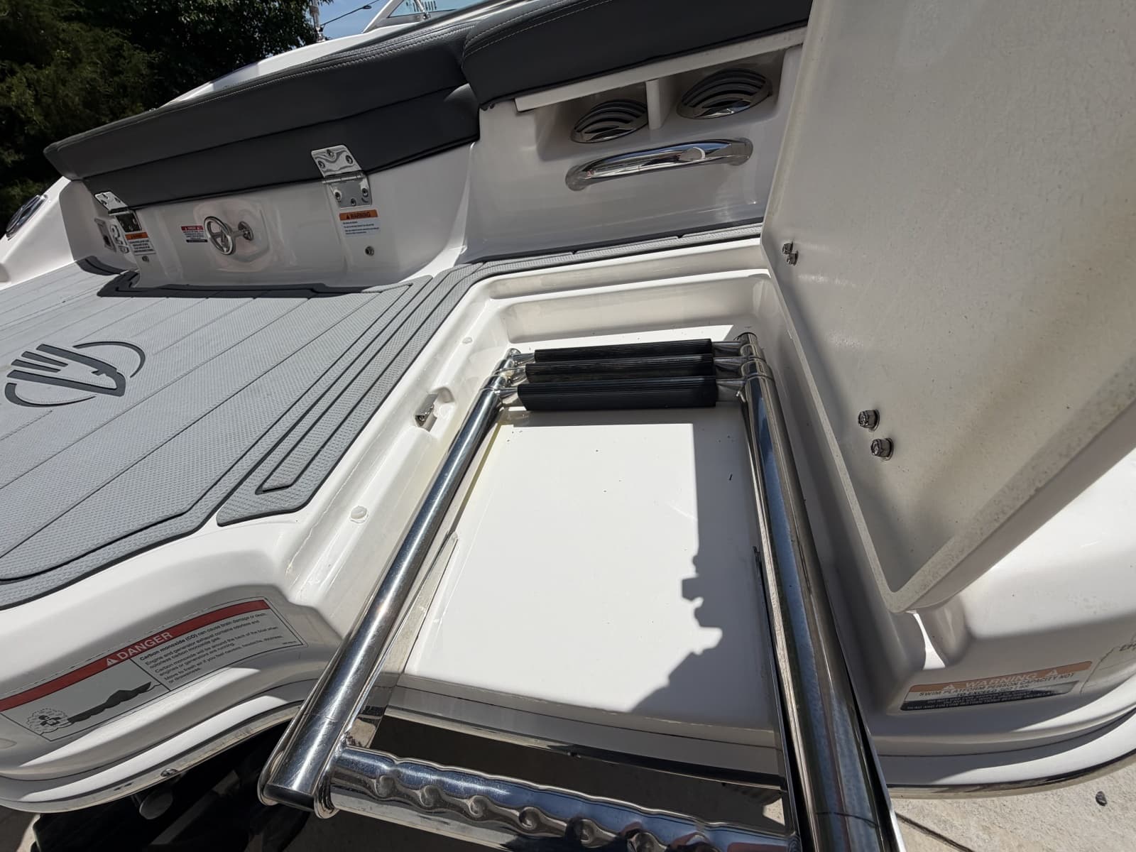 2022 Chaparral 21 SSi - Photo 12