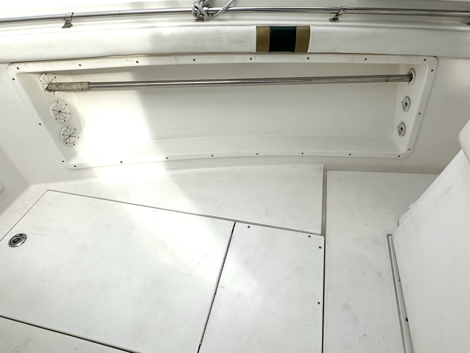 2000 Contender  - Photo 31