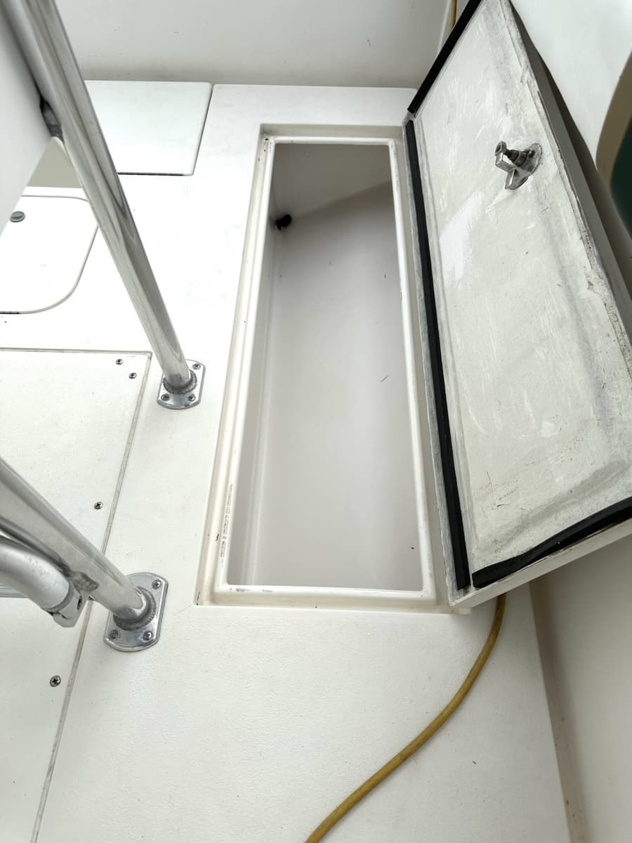 2000 Contender  - Photo 20