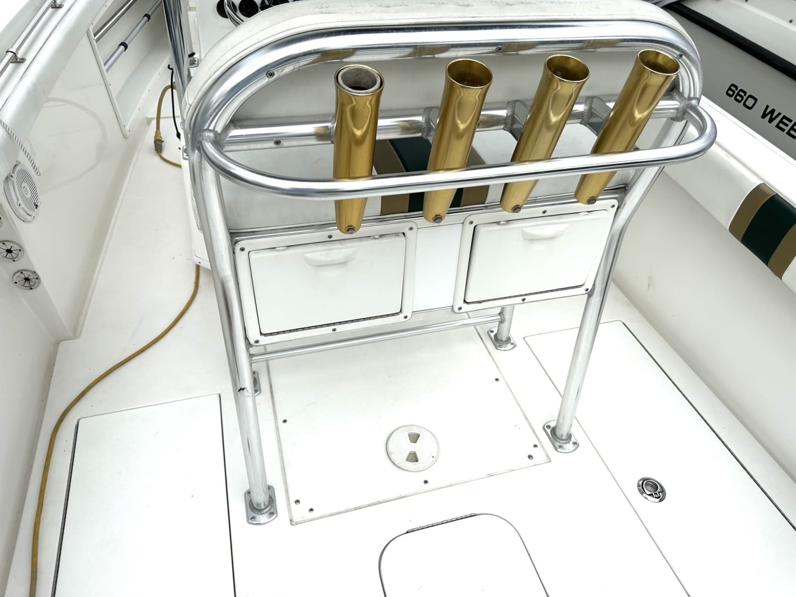 2000 Contender  - Photo 40