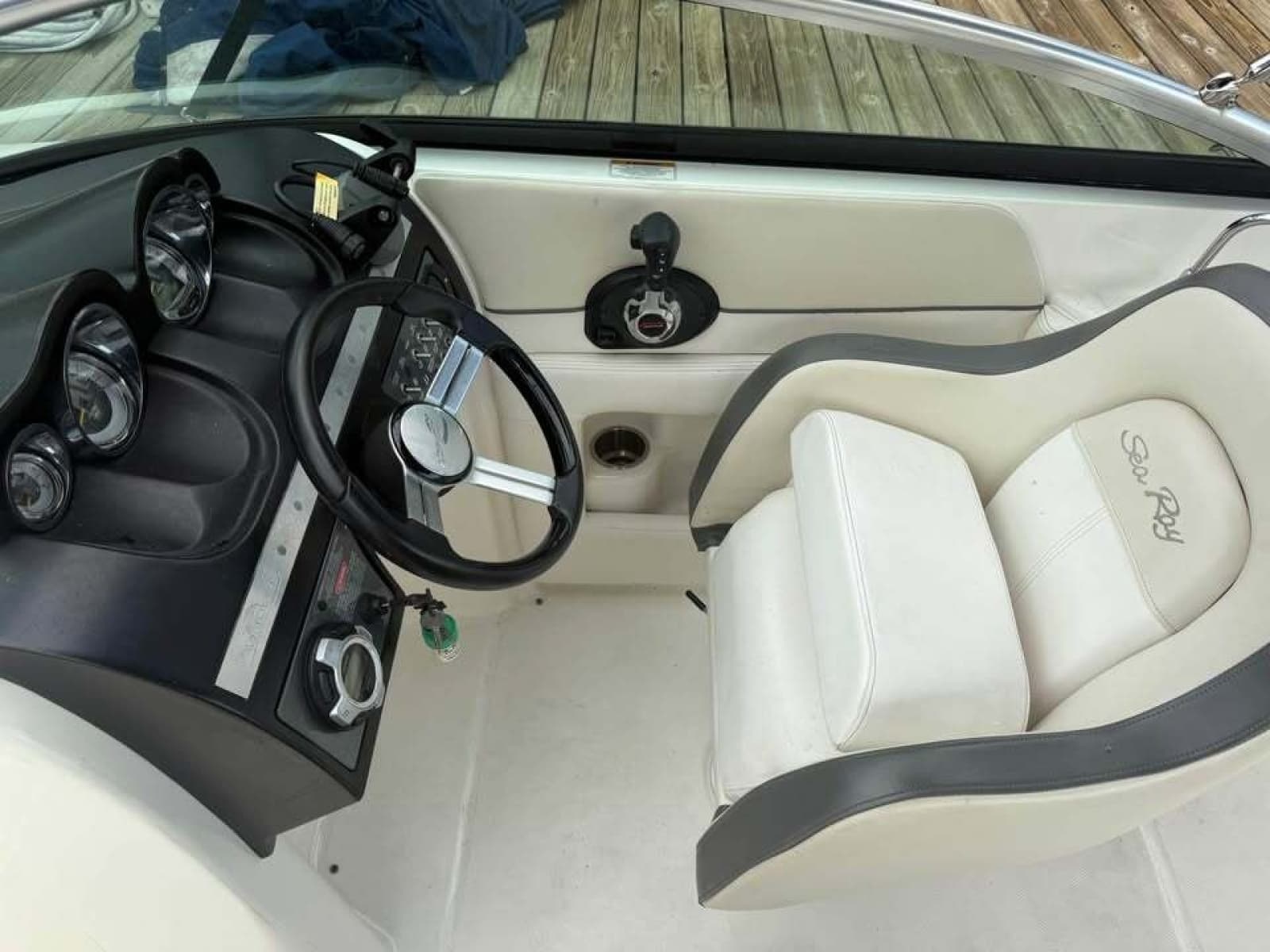 2012 Sea Ray 260 Sundeck - Photo 9