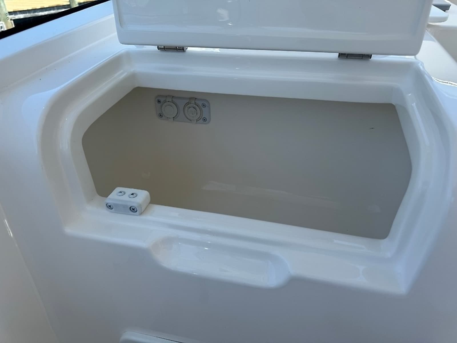 2022 Albemarle 30 Express - Photo 18