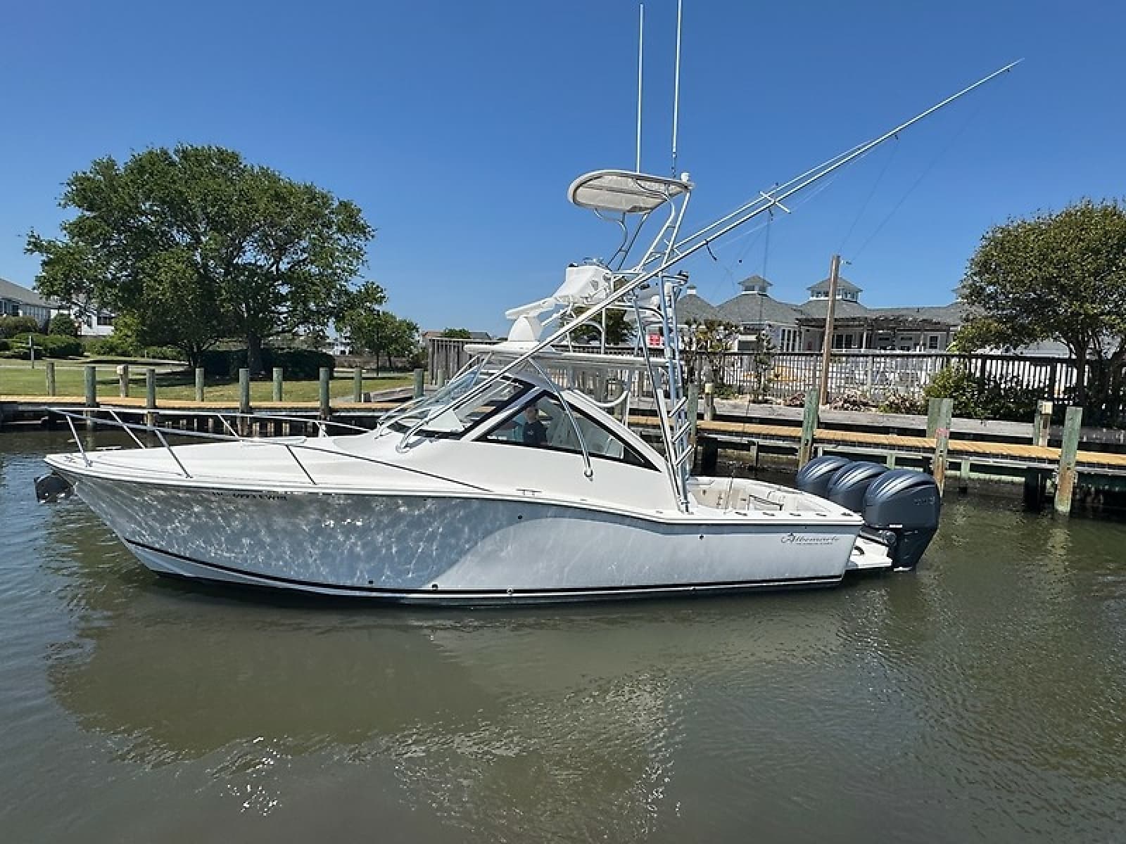 2022 Albemarle 30 Express - Photo 1