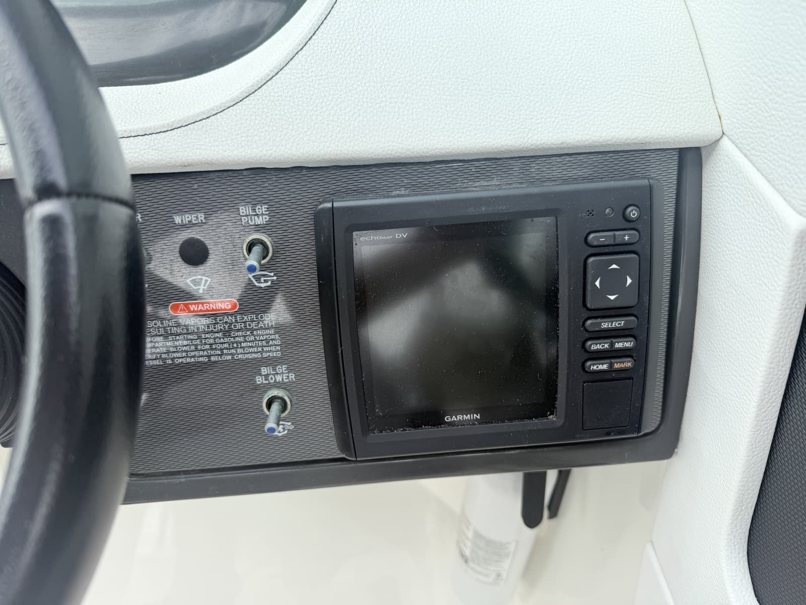 2015 Sea Ray 240 Sundeck - Photo 8