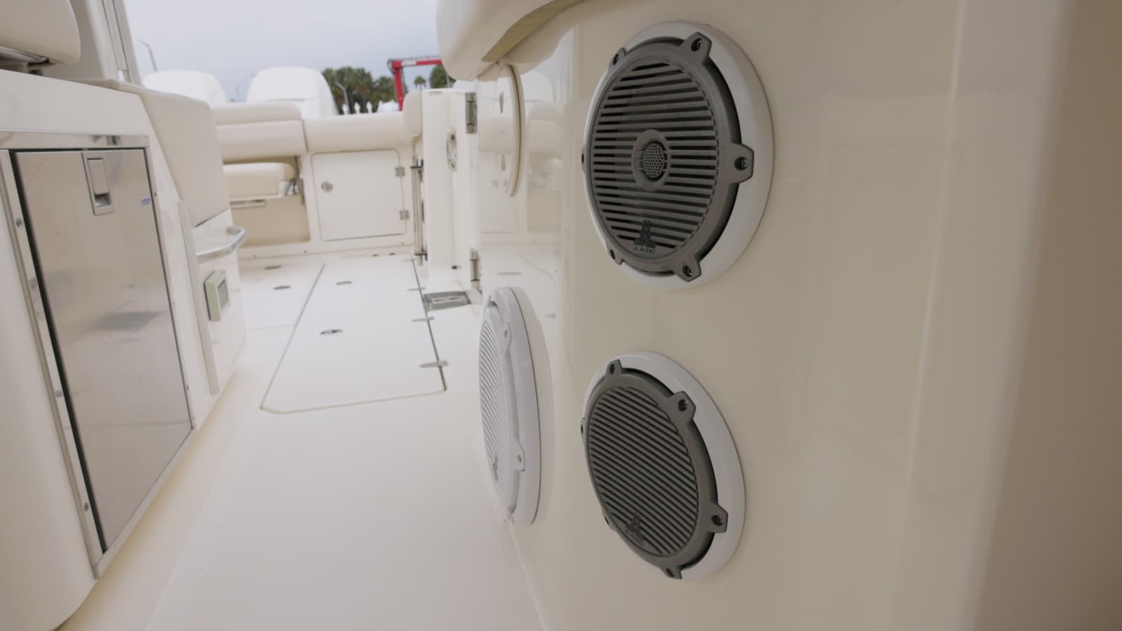 2018 Boston Whaler 380 Outrage - Photo 16