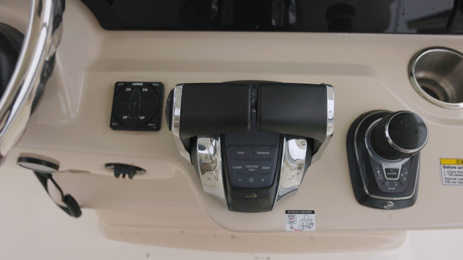 2018 Boston Whaler 380 Outrage - Photo 6