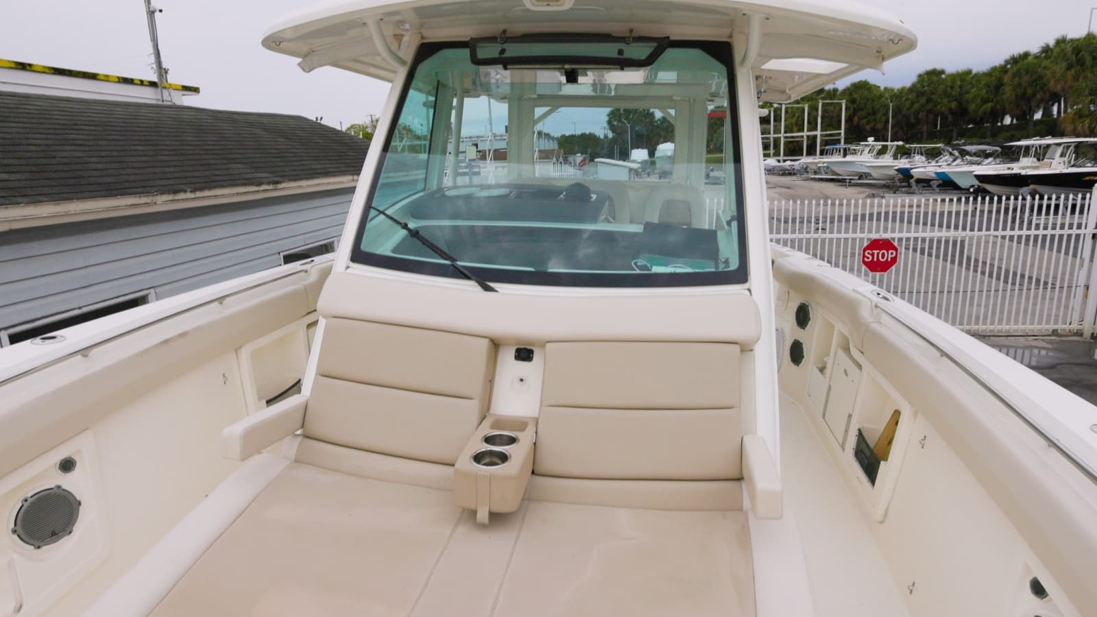 2018 Boston Whaler 380 Outrage - Photo 10