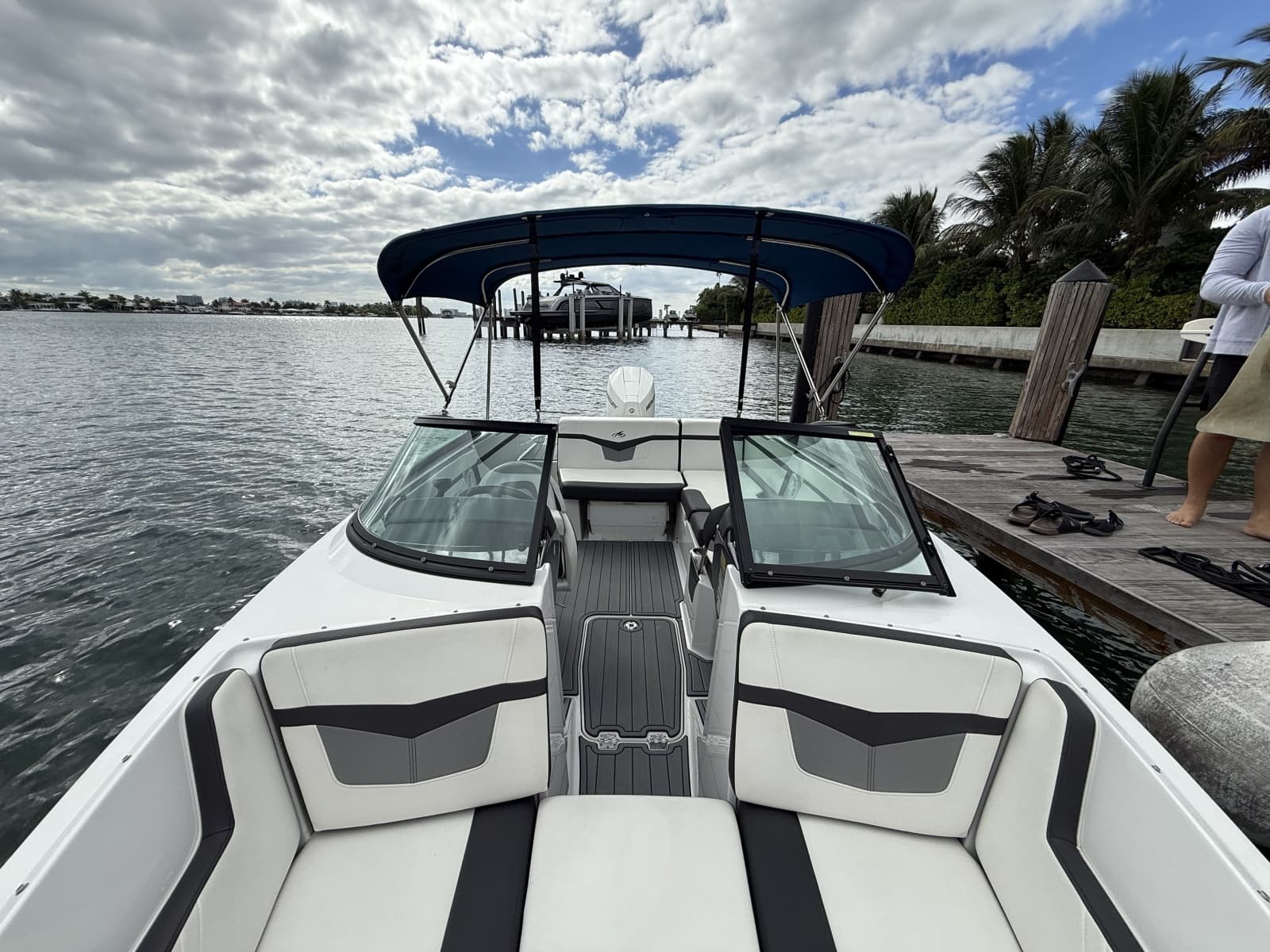 2020 Monterey  - Photo 3