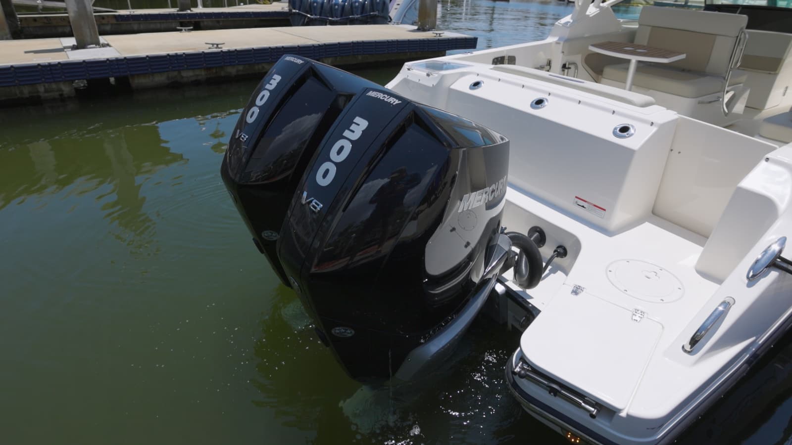 2024 Boston Whaler Vantage - Photo 15