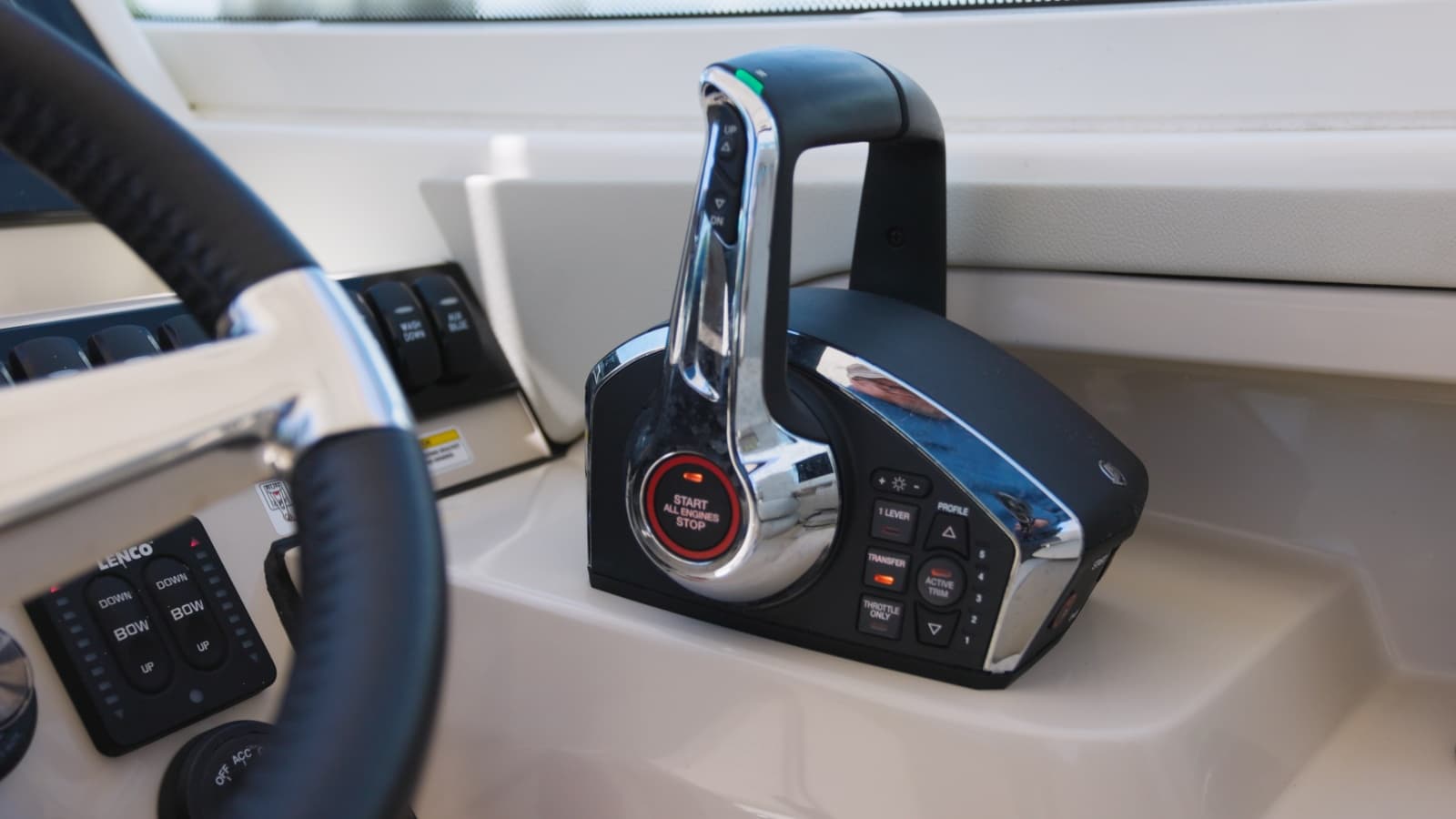 2024 Boston Whaler Vantage - Photo 6