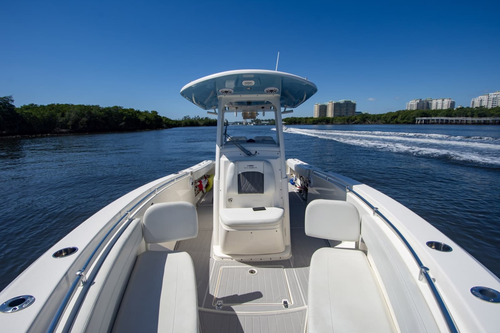 2023 Cobia 280 Center Console - Photo 20