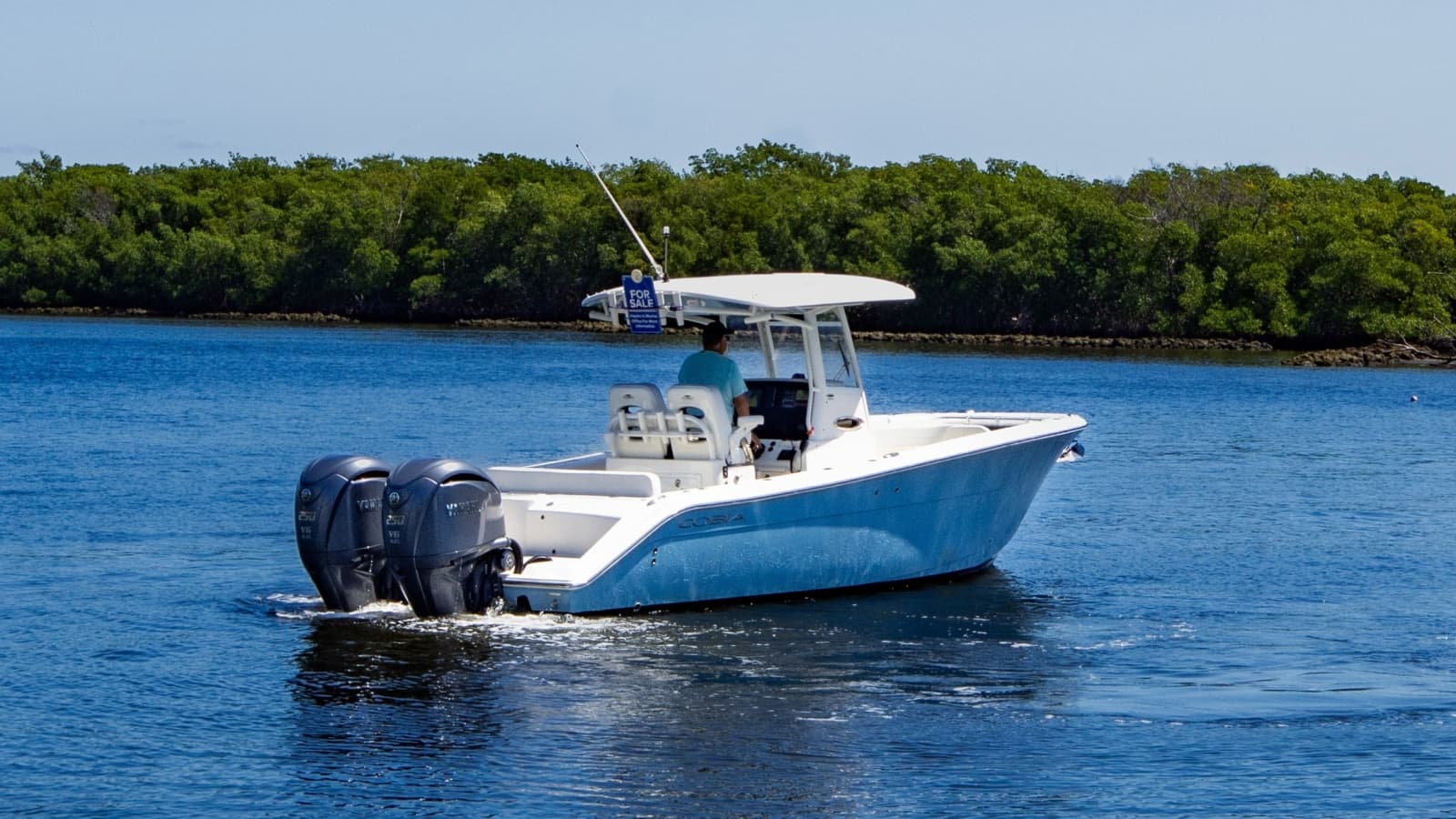 2023 Cobia 280 Center Console - Photo 12