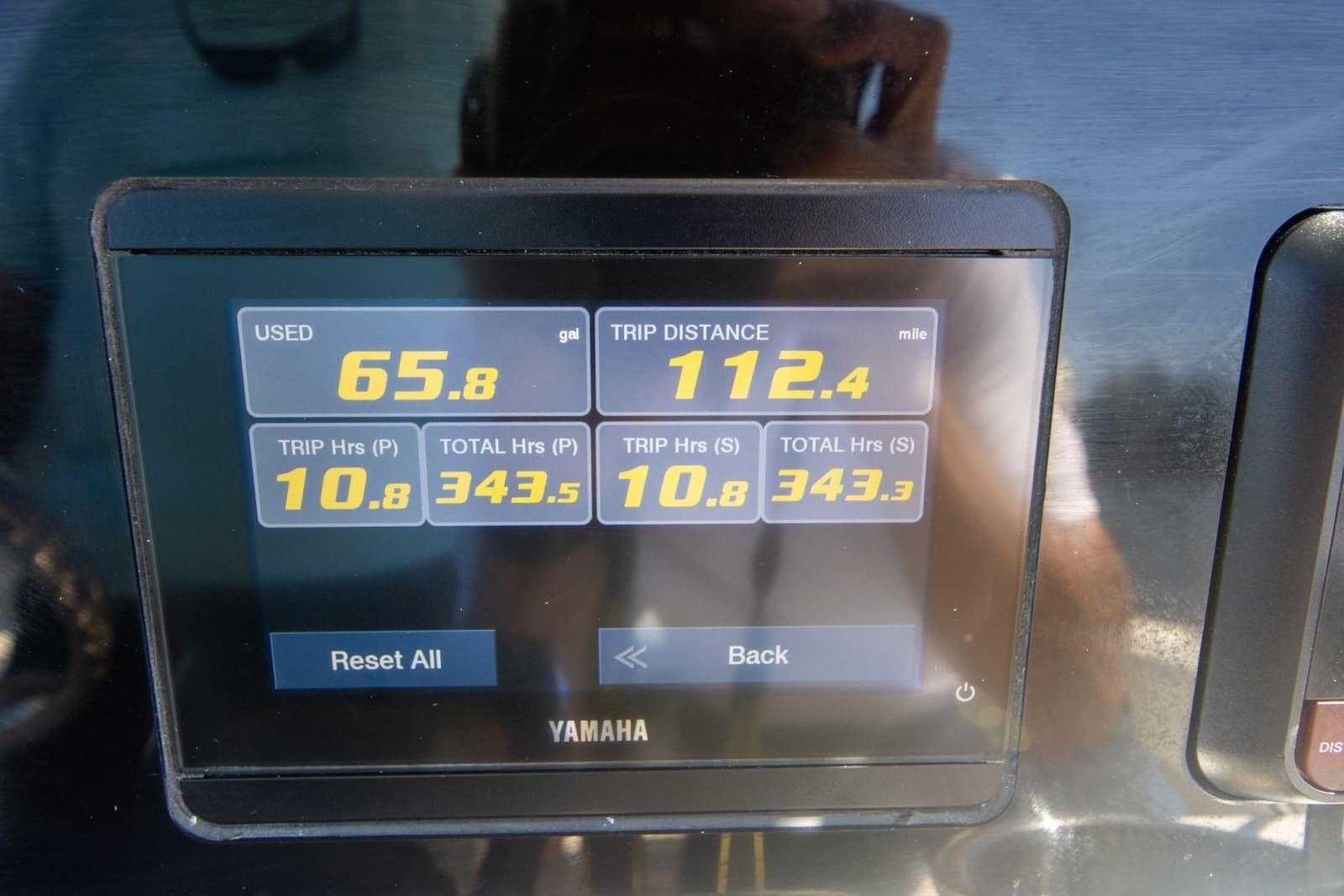 2023 Cobia 280 Center Console - Photo 16