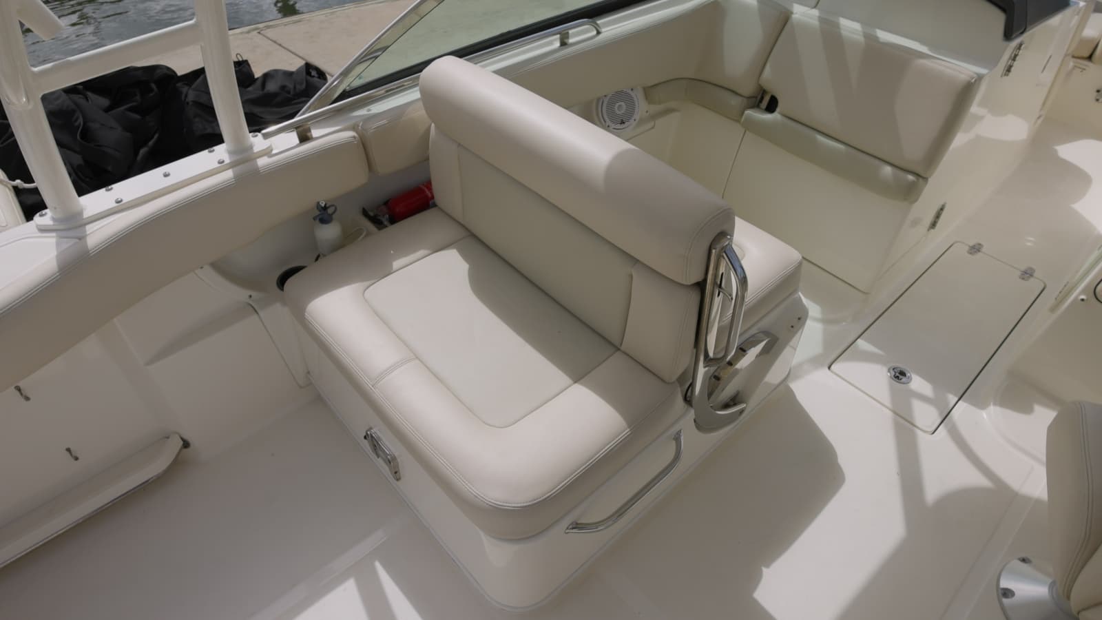 2014 Boston Whaler Vantage - Photo 5