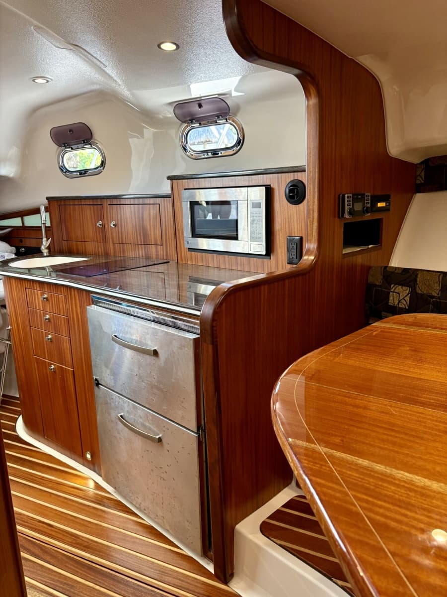 2012 Pursuit 385 OS - Photo 21