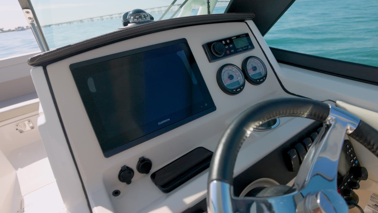 2022 Boston Whaler Vantage - Photo 13