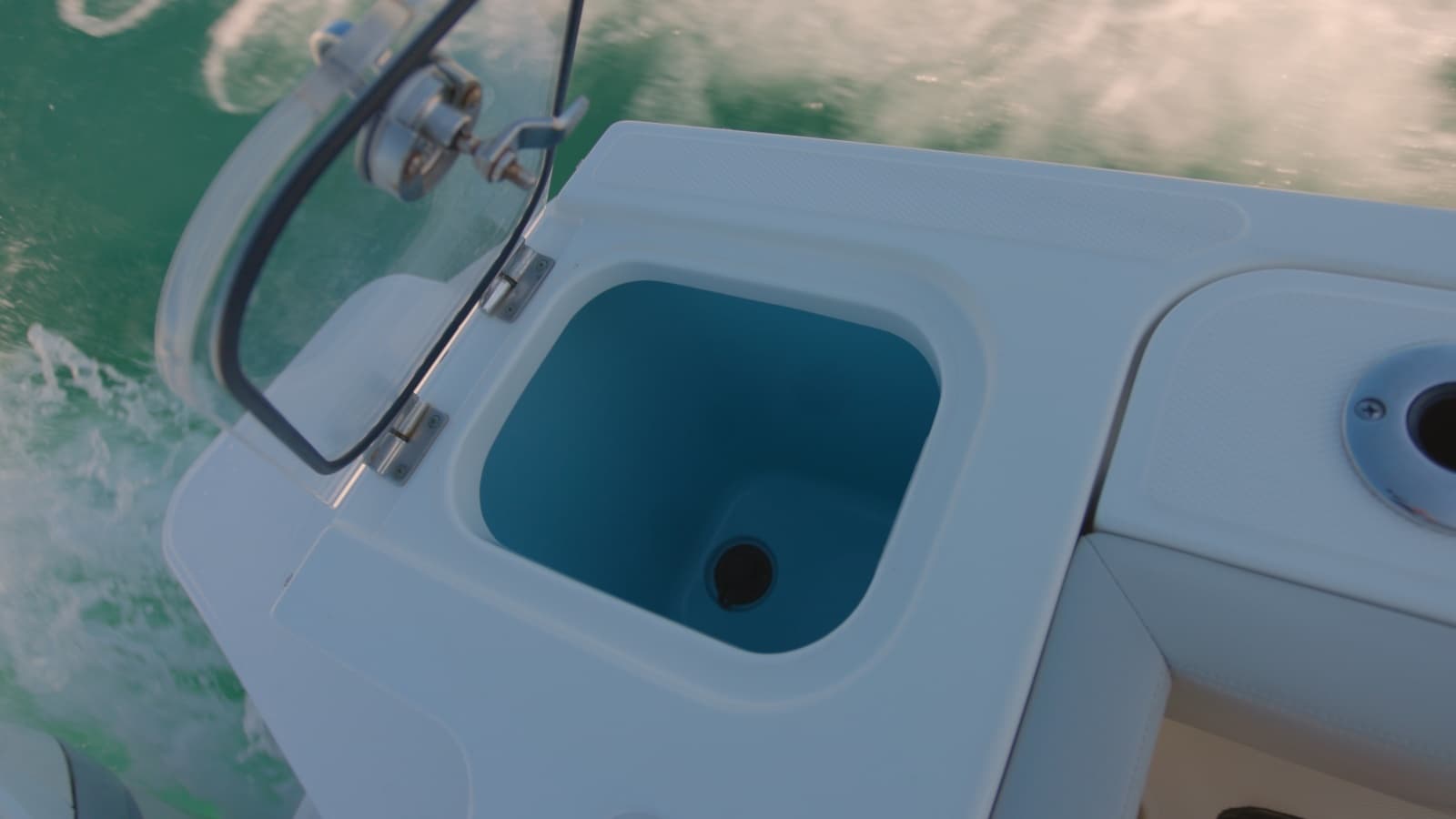 2022 Boston Whaler Vantage - Photo 18