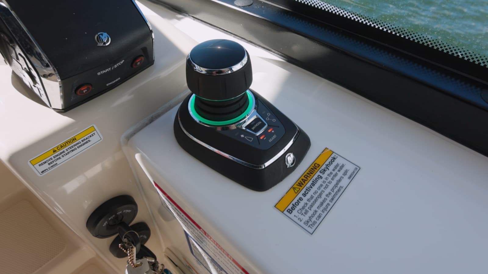 2023 Boston Whaler Conquest - Photo 16