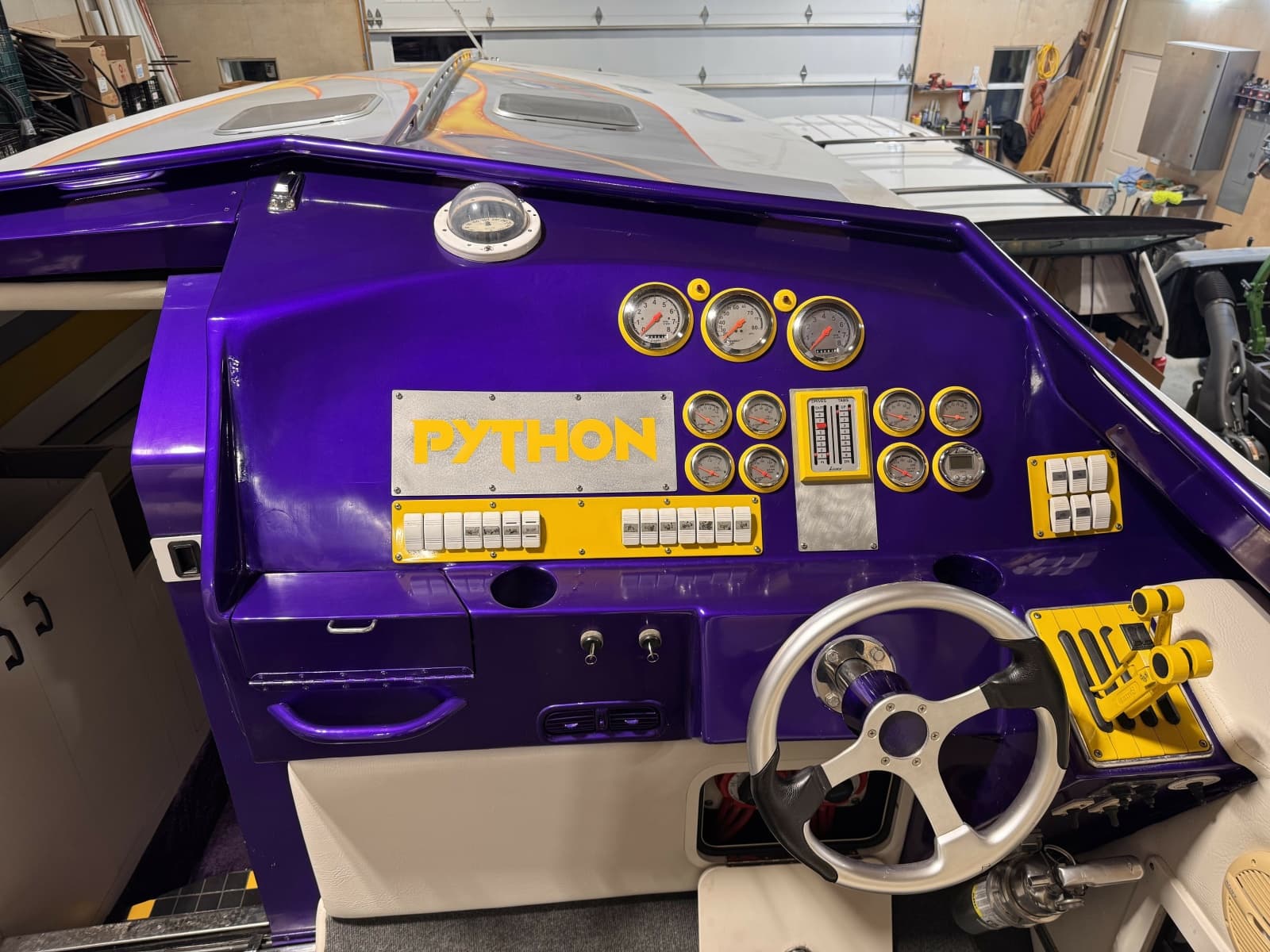 2000 Python  - Photo 25
