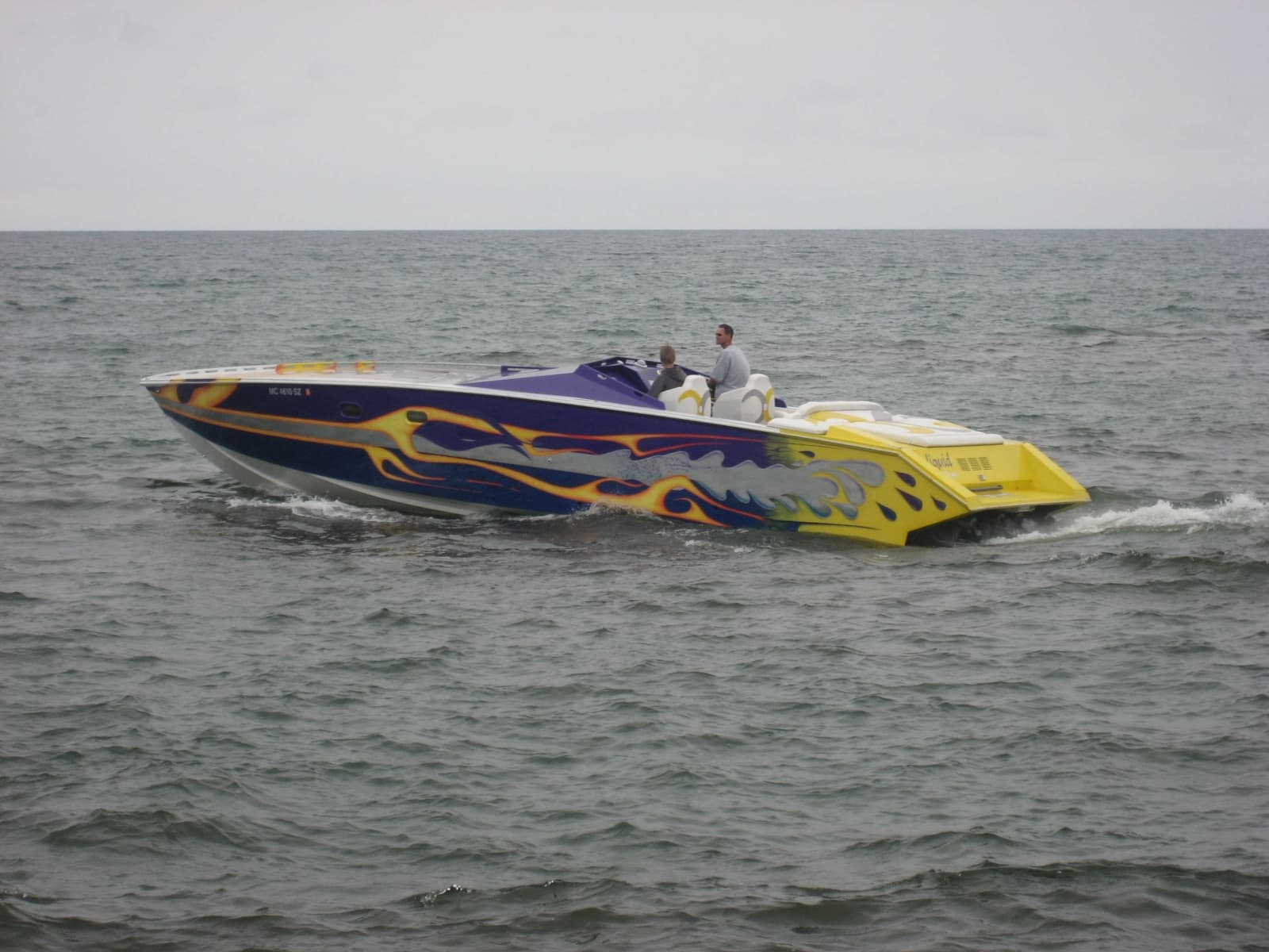 2000 Python  - Photo 1