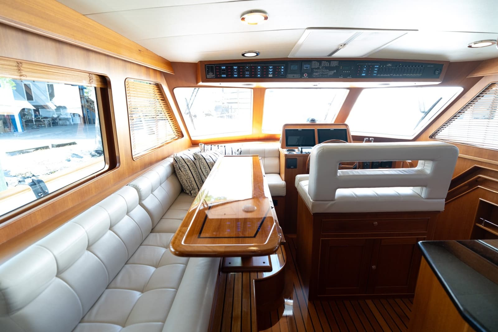 2015 Marlow Explorer 49E - Photo 25