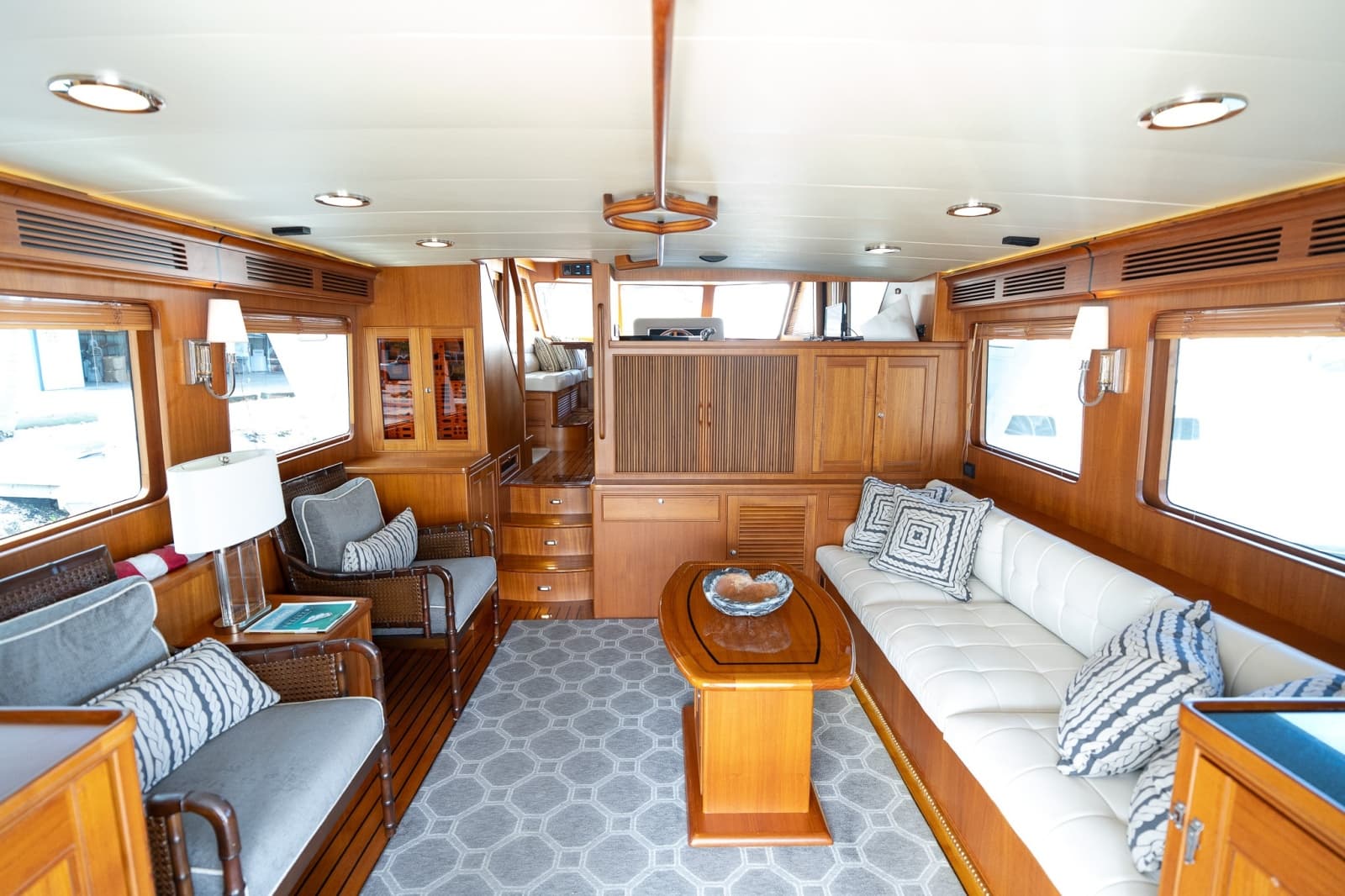 2015 Marlow Explorer 49E - Photo 16