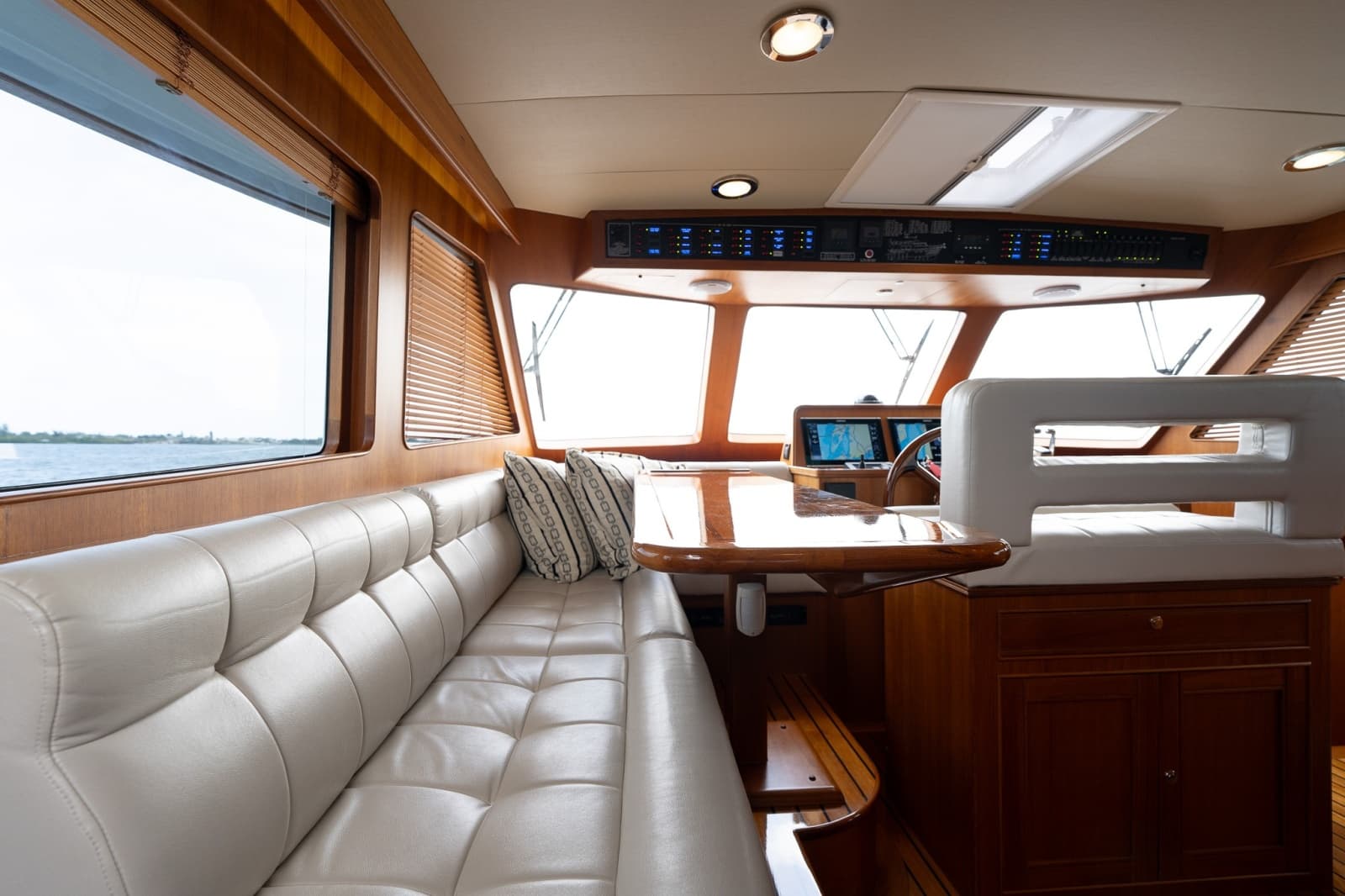 2015 Marlow Explorer 49E - Photo 26