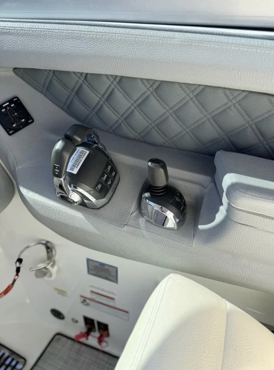 2020 Cobalt R35 - Photo 8