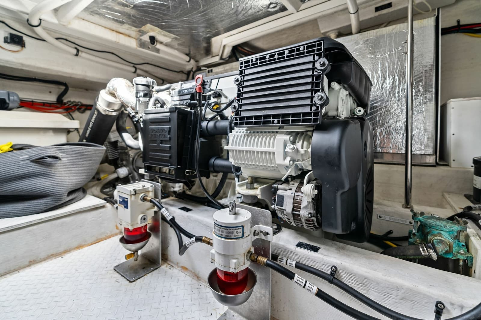 2019 Cruisers Yachts 42 Cantius - Photo 56