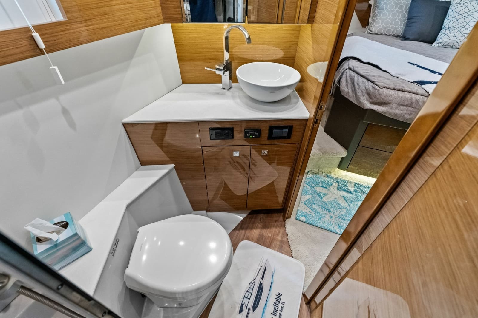 2019 Cruisers Yachts 42 Cantius - Photo 45