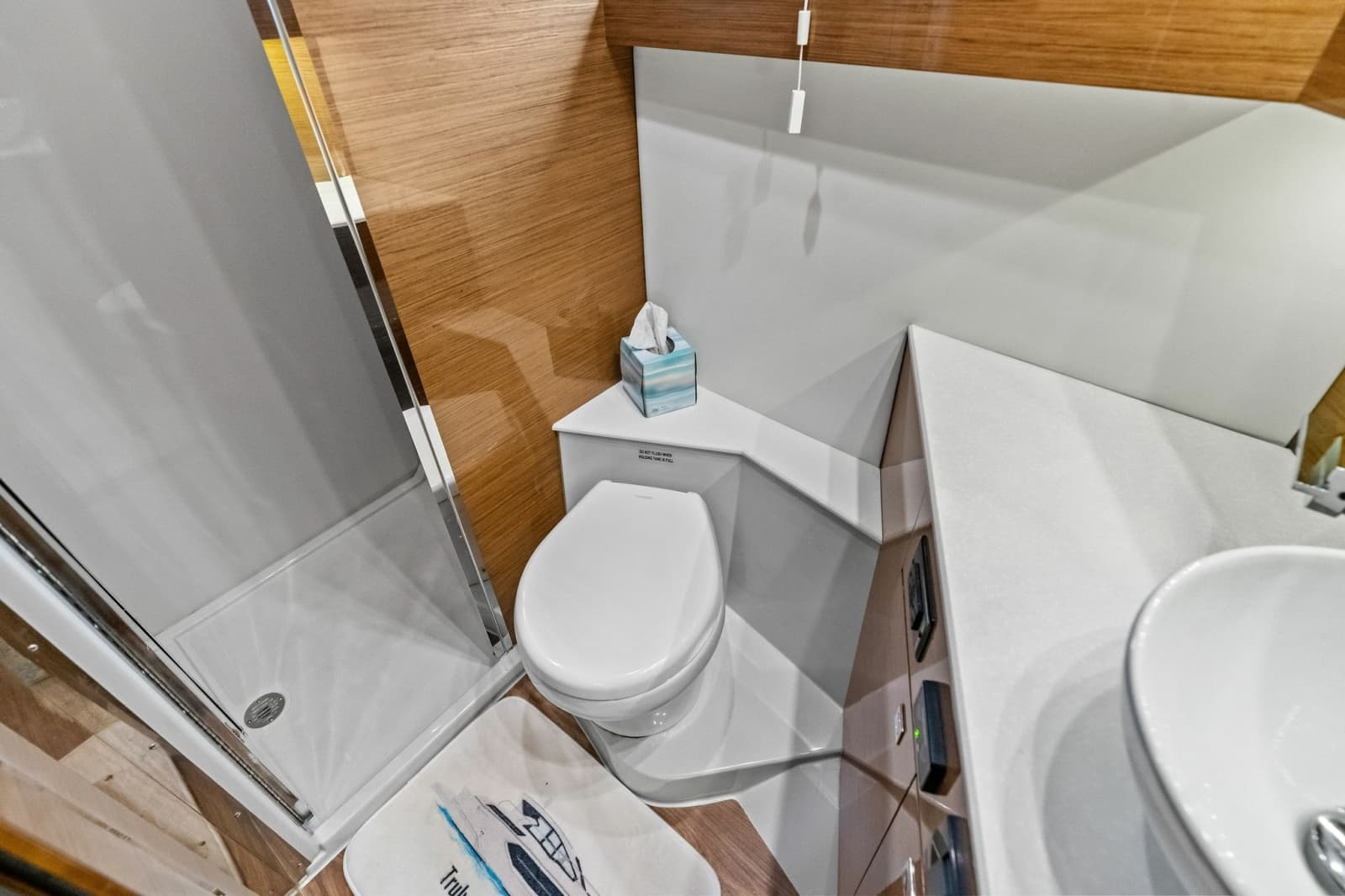 2019 Cruisers Yachts 42 Cantius - Photo 46