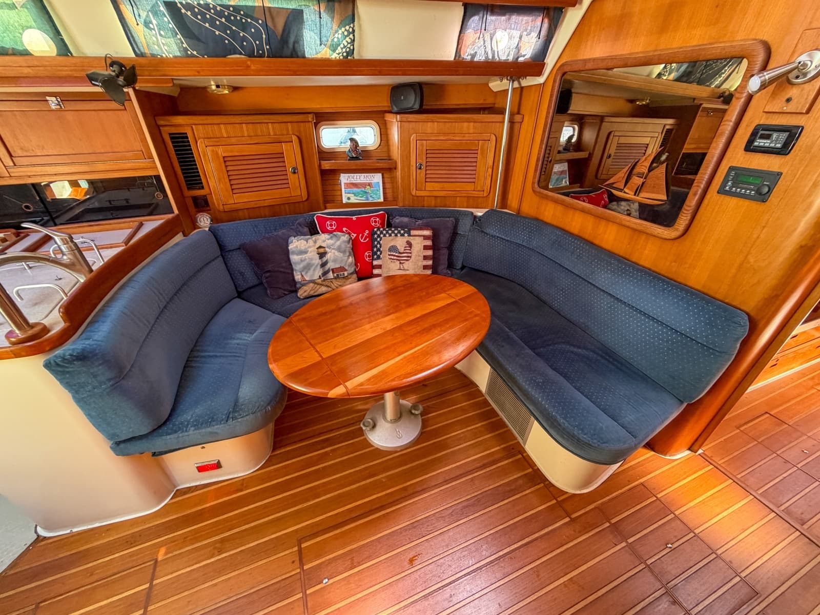 1993 Catalina 42 - Photo 4