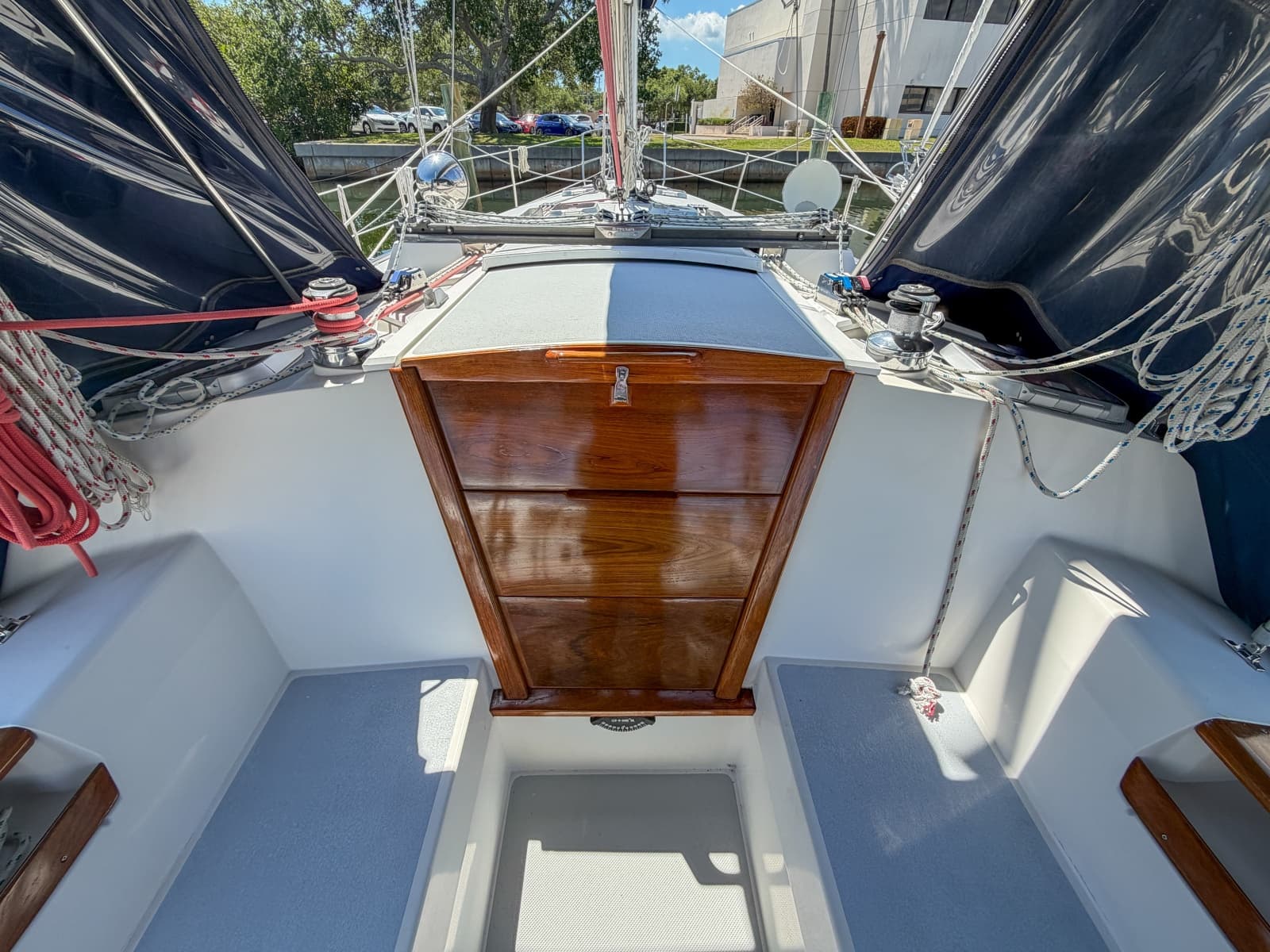 1993 Catalina 42 - Photo 43