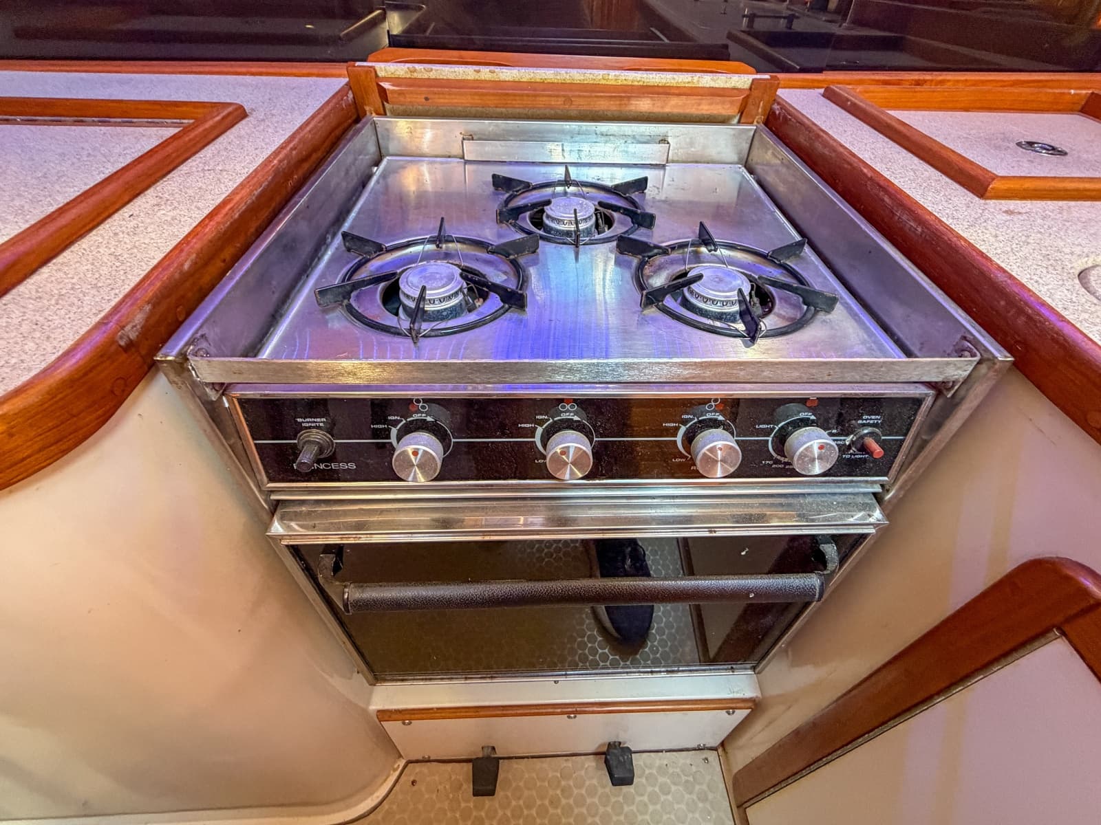 1993 Catalina 42 - Photo 13