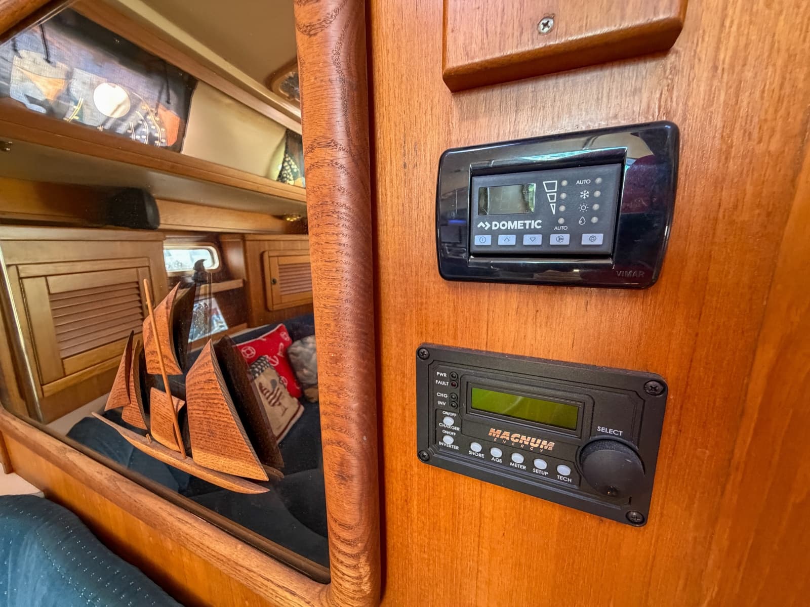 1993 Catalina 42 - Photo 9