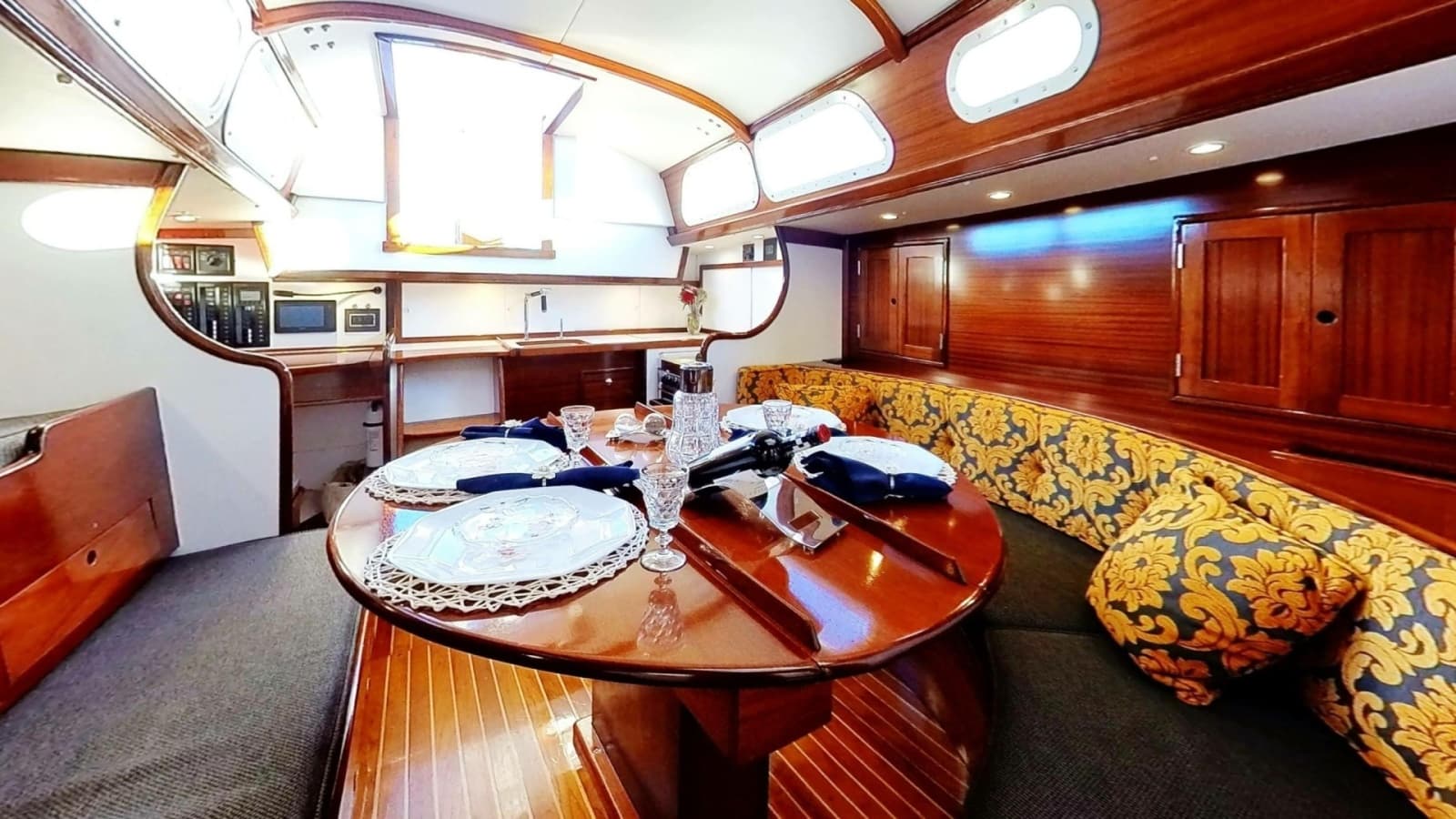 1970 Hinckley Bermuda 40 - Photo 6