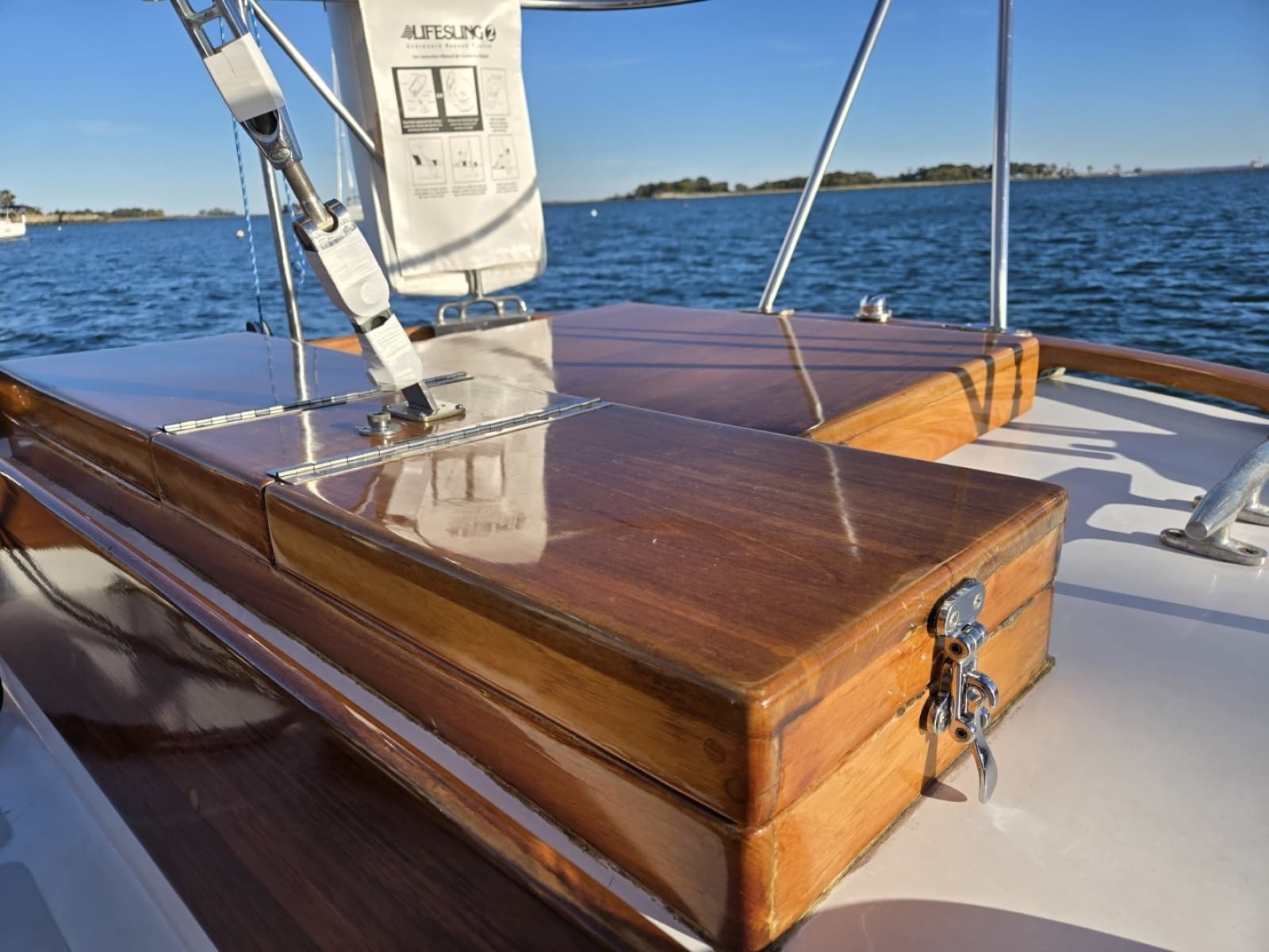 1970 Hinckley Bermuda 40 - Photo 15