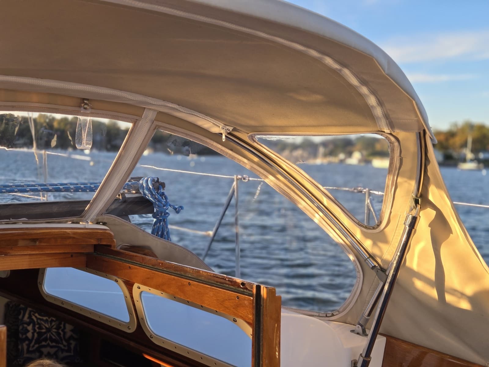 1970 Hinckley Bermuda 40 - Photo 17