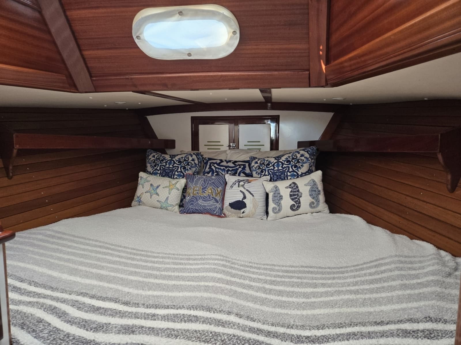 1970 Hinckley Bermuda 40 - Photo 8