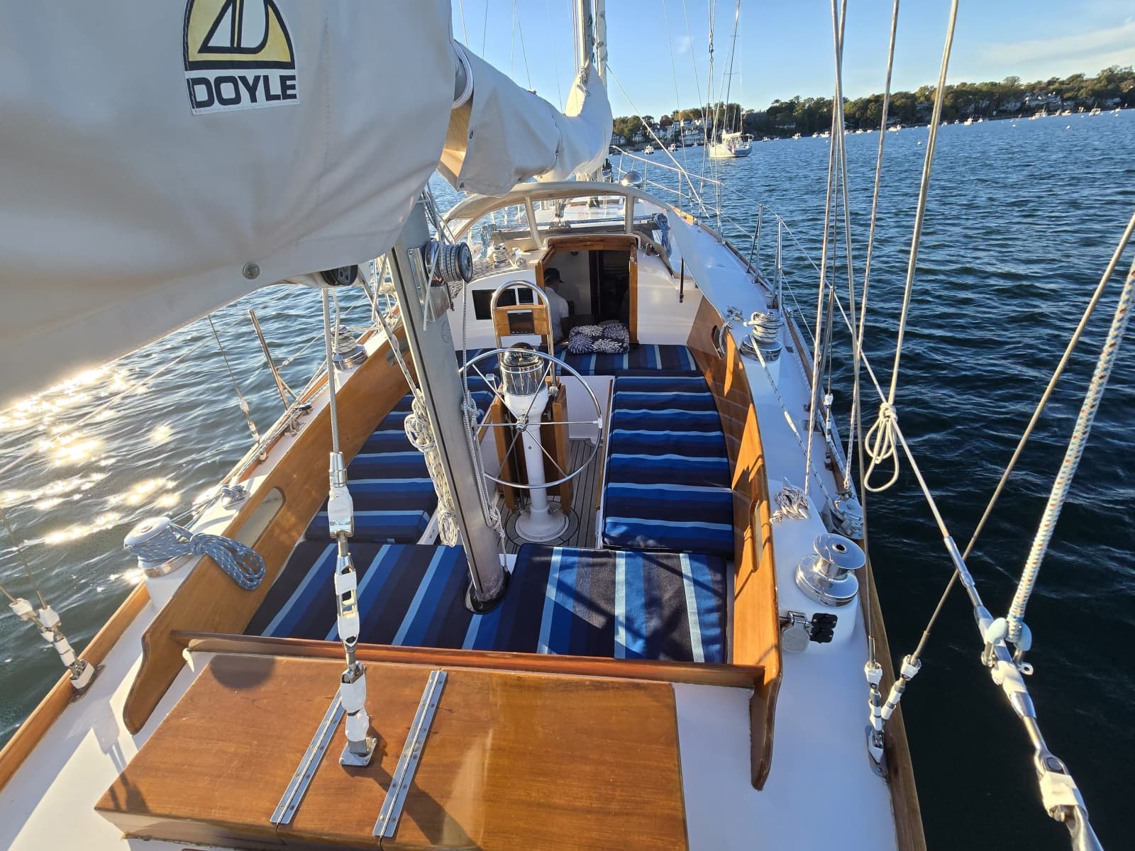 1970 Hinckley Bermuda 40 - Photo 18