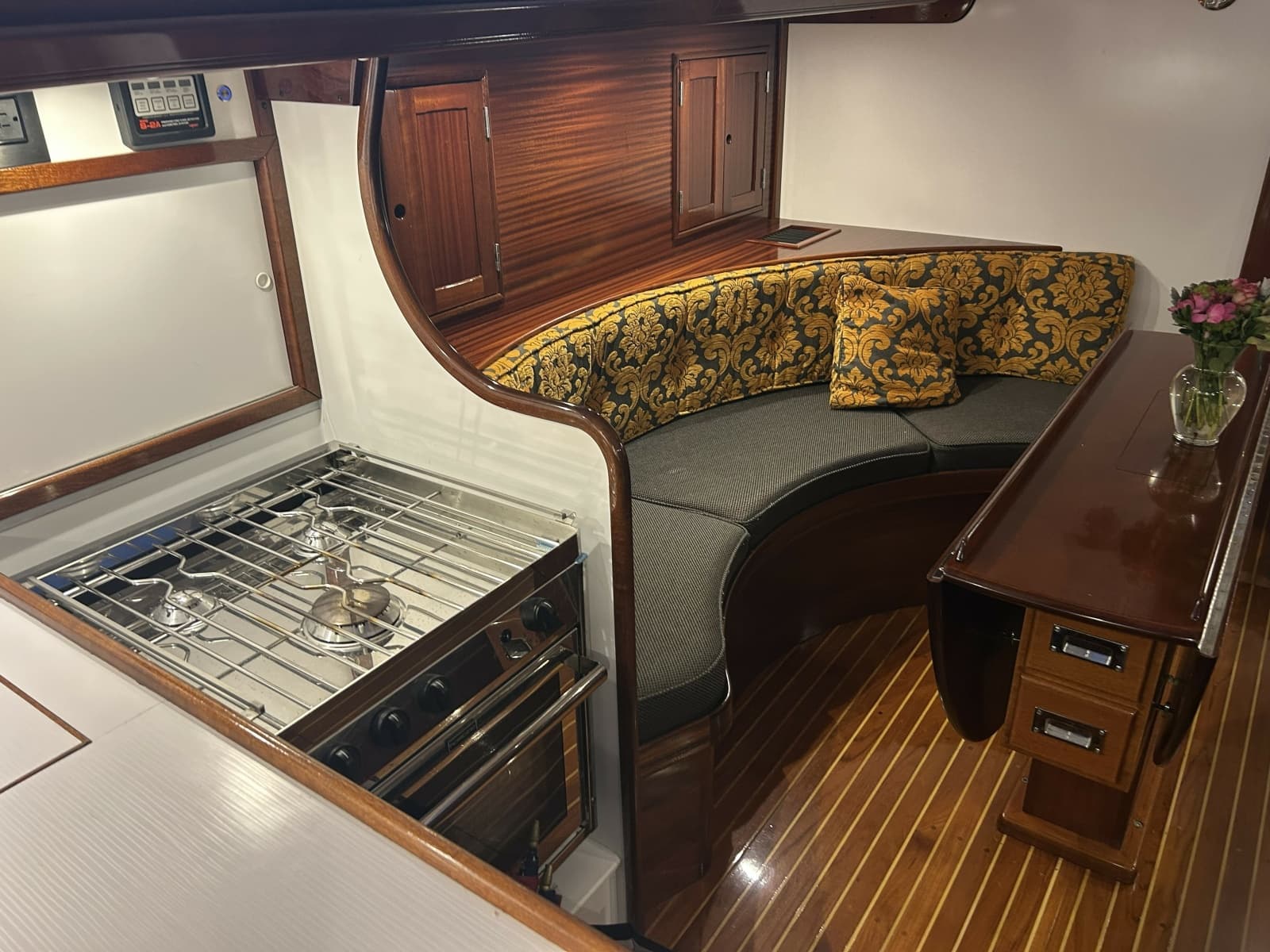 1970 Hinckley Bermuda 40 - Photo 48