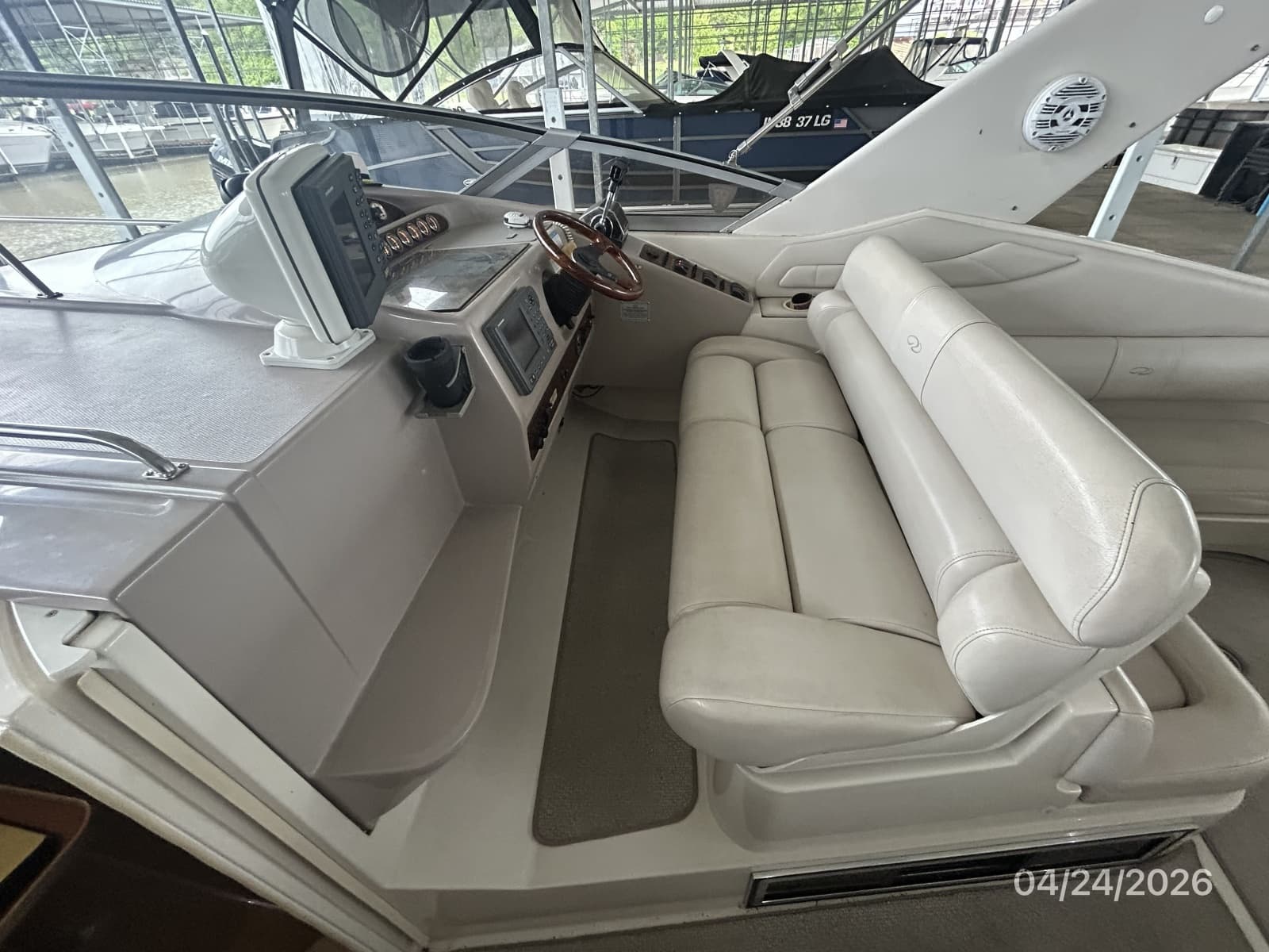 2000 Regal 3260 - Photo 32