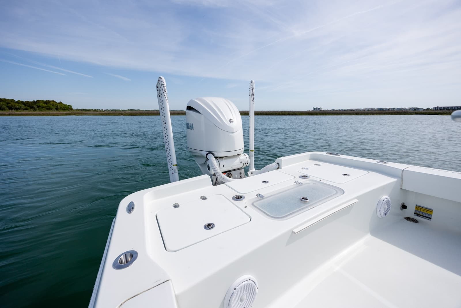 2024 Contender 23 Bay - Photo 2