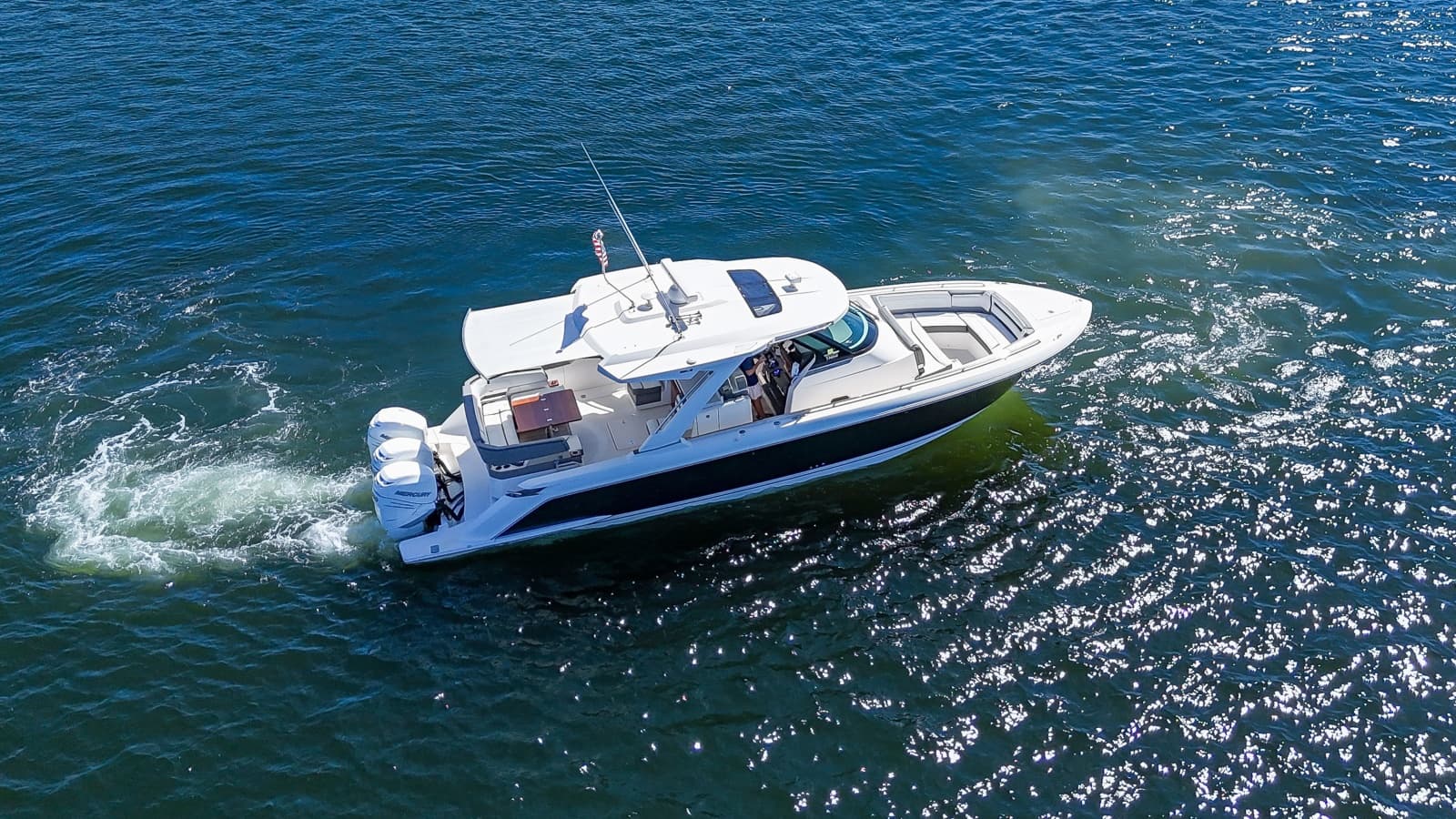 2020 Tiara Yachts 38 LS - Photo 8