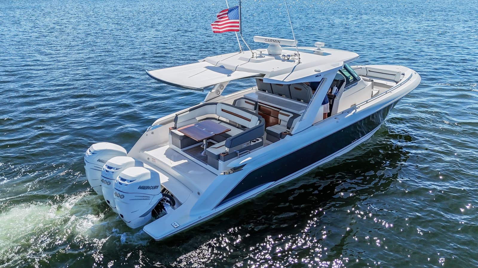 2020 Tiara Yachts 38 LS - Photo 6