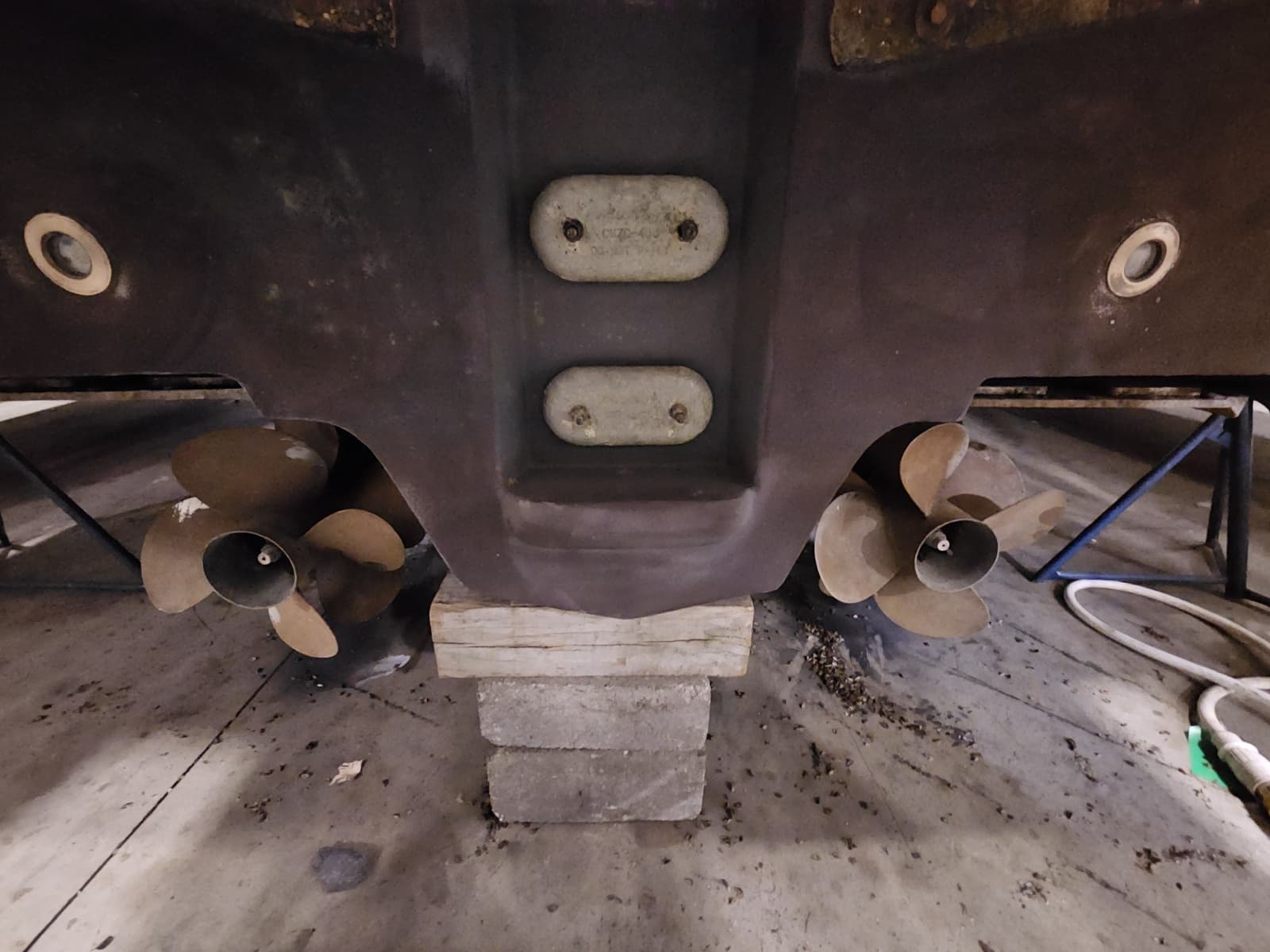 2014 Tiara Yachts 43 Open - Photo 63