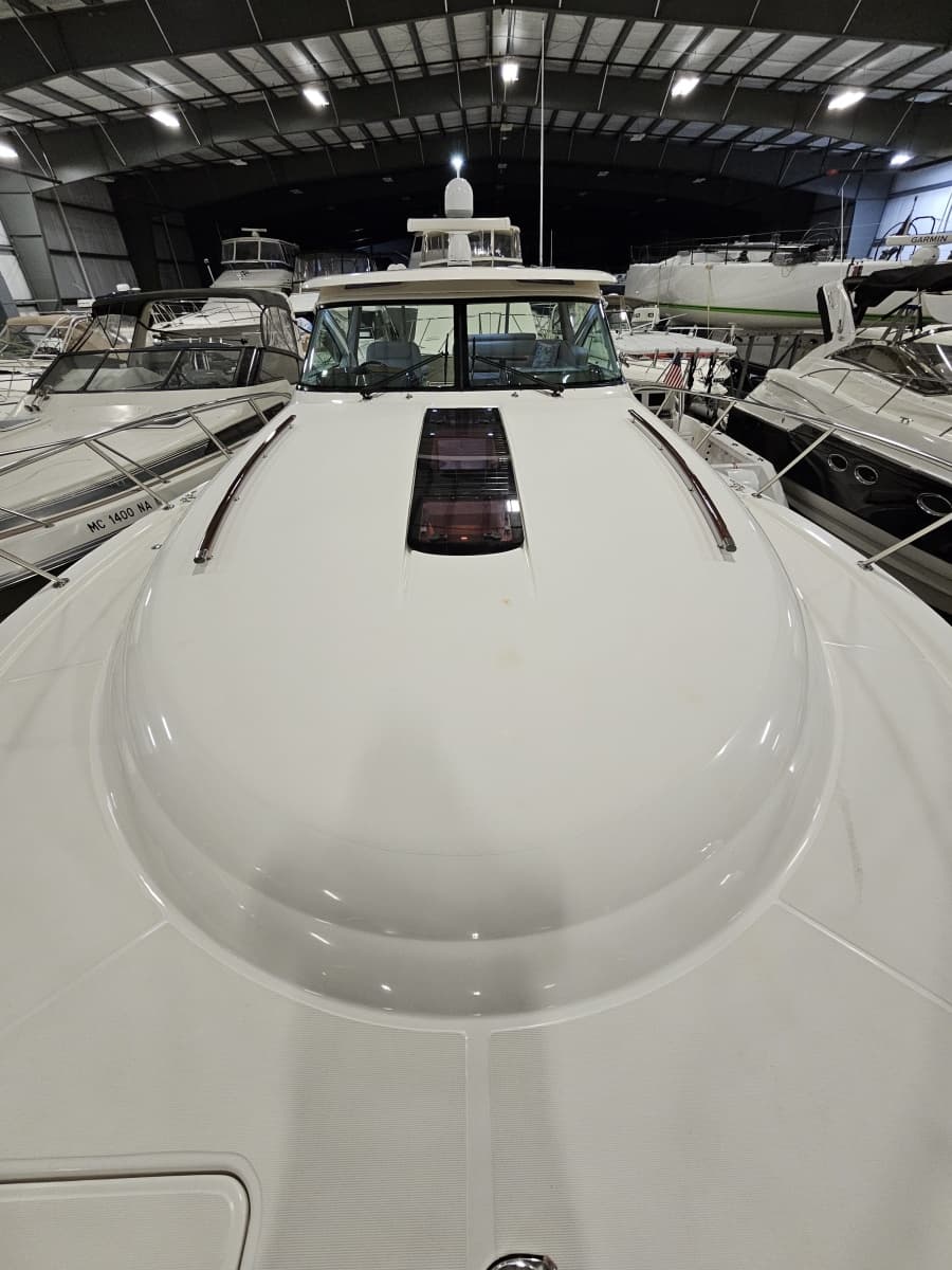 2014 Tiara Yachts 43 Open - Photo 34