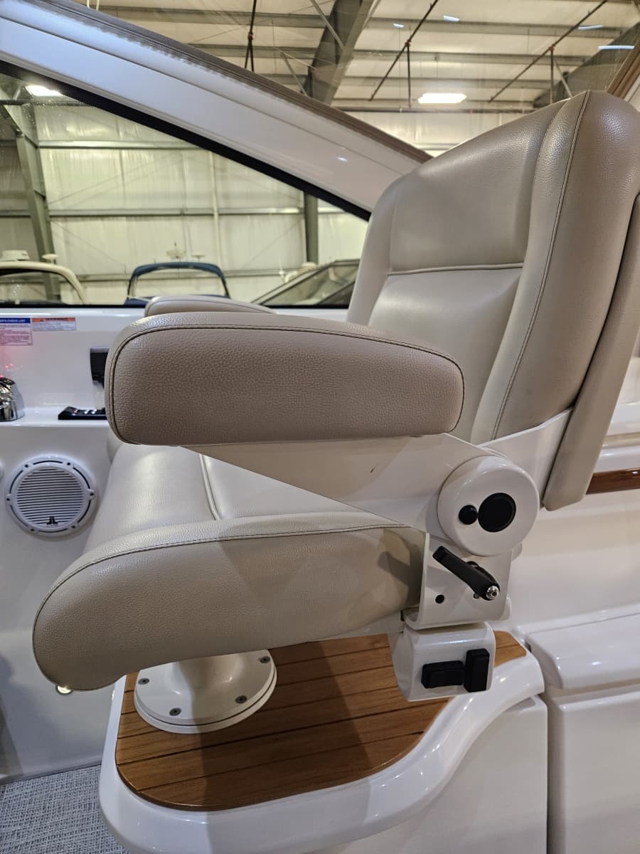 2014 Tiara Yachts 43 Open - Photo 59